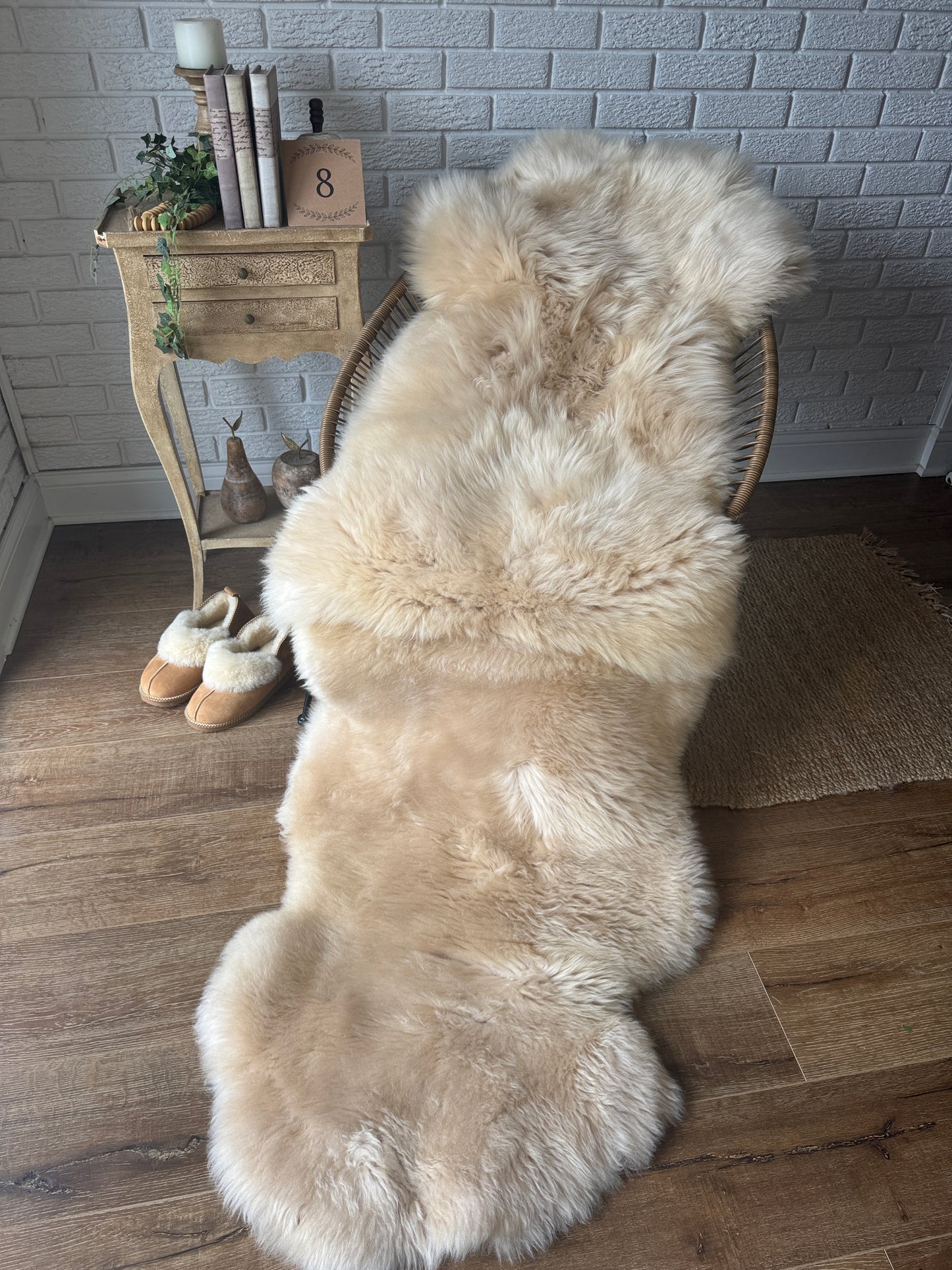 Follkee Natural Two‑Pelt Sheepskin Rug – Champagne Beige Icelandic & Australian Real Hide