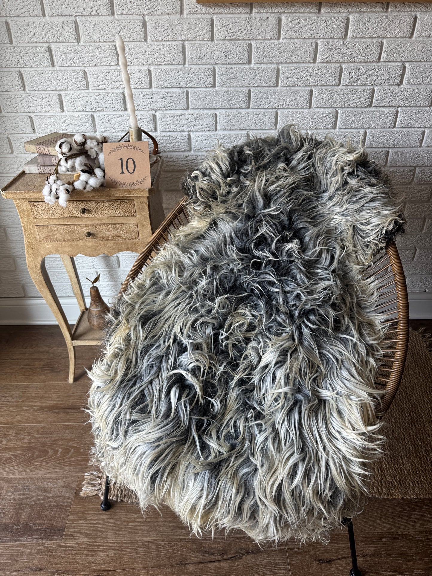 ๐ Beautiful Genuine Gotland Sheepskin Rug โ Long Wool 2โ3"+, Organic & Sustainable