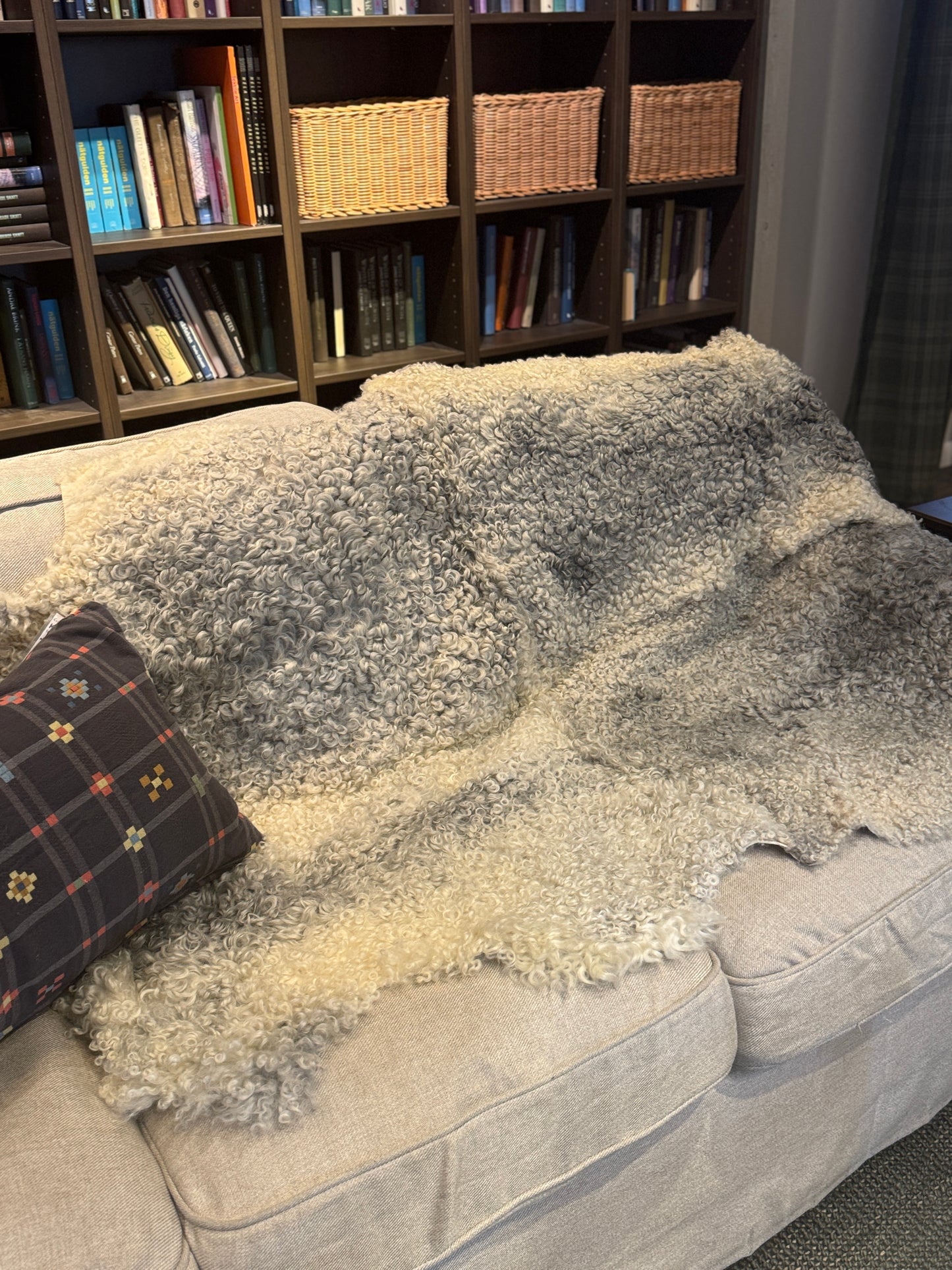 Follkee Gotland Sheepskin Rug & Coach Throw: Luxurious, Natural & Grey – Custom Made