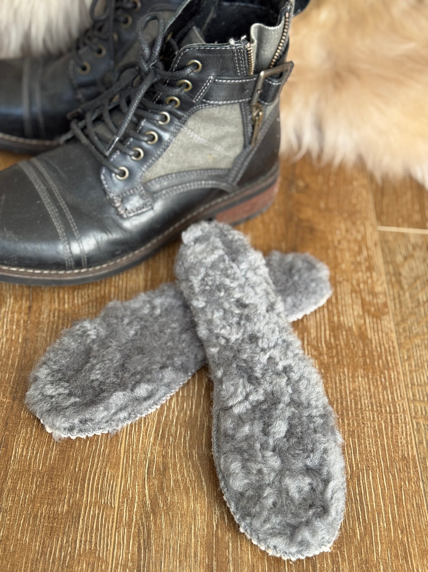 Wool Insoles, Sheepskin Shoe and Slippers Insole 100% MERINO WOOL