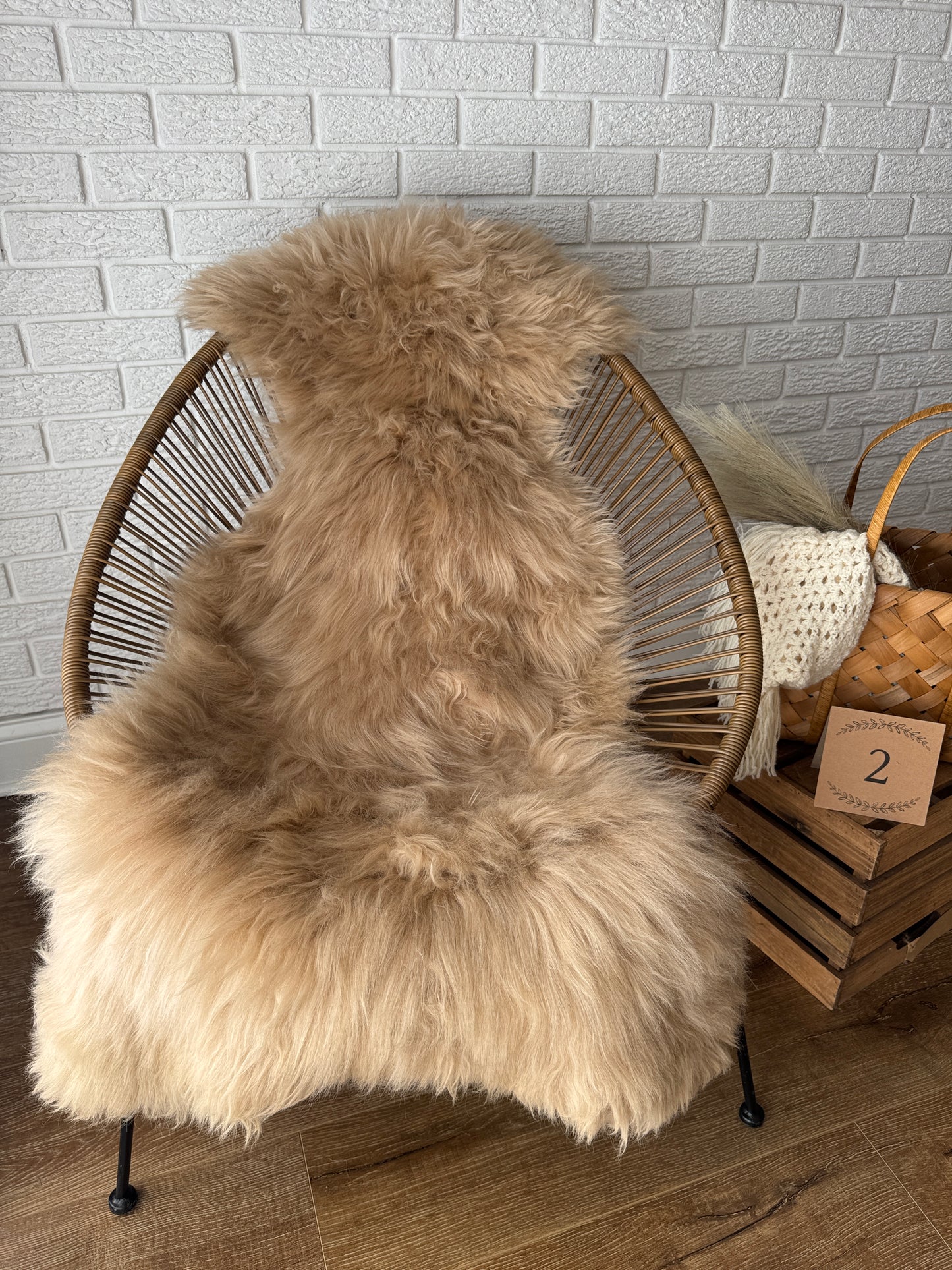 Follkee SheepSkin Rug, Icelandic Premium Quality Sheepskin Blanket, Australian SheepSkin, Soft Sheepskin, Sheepskin throw