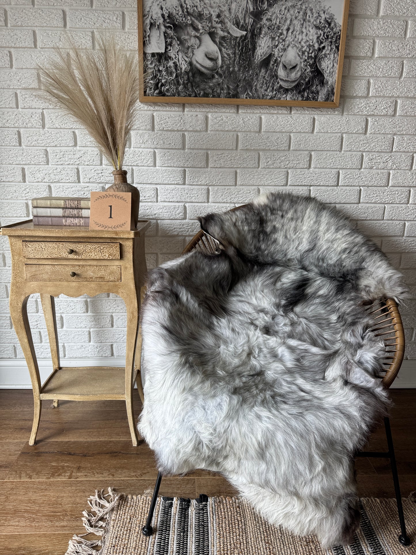 Follkee Rustic Icelandic Sheepskin Rug Throw Fur Rug Sheepskin Rug throw, natural sheepskin, real sheepskin rug, chair throw.MEL28