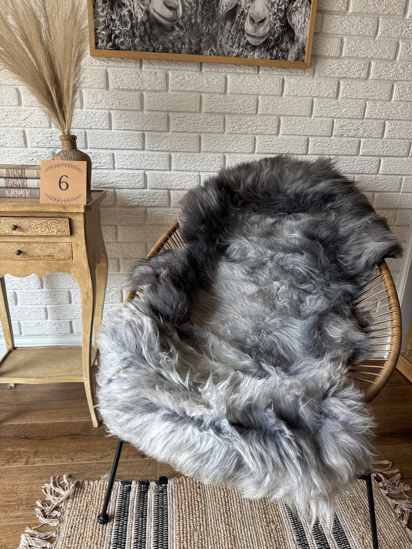 Follkee Rustic Icelandic Sheepskin Rug Throw Fur Rug Sheepskin Rug throw, natural sheepskin, real sheepskin rug, chair throw.MEL28