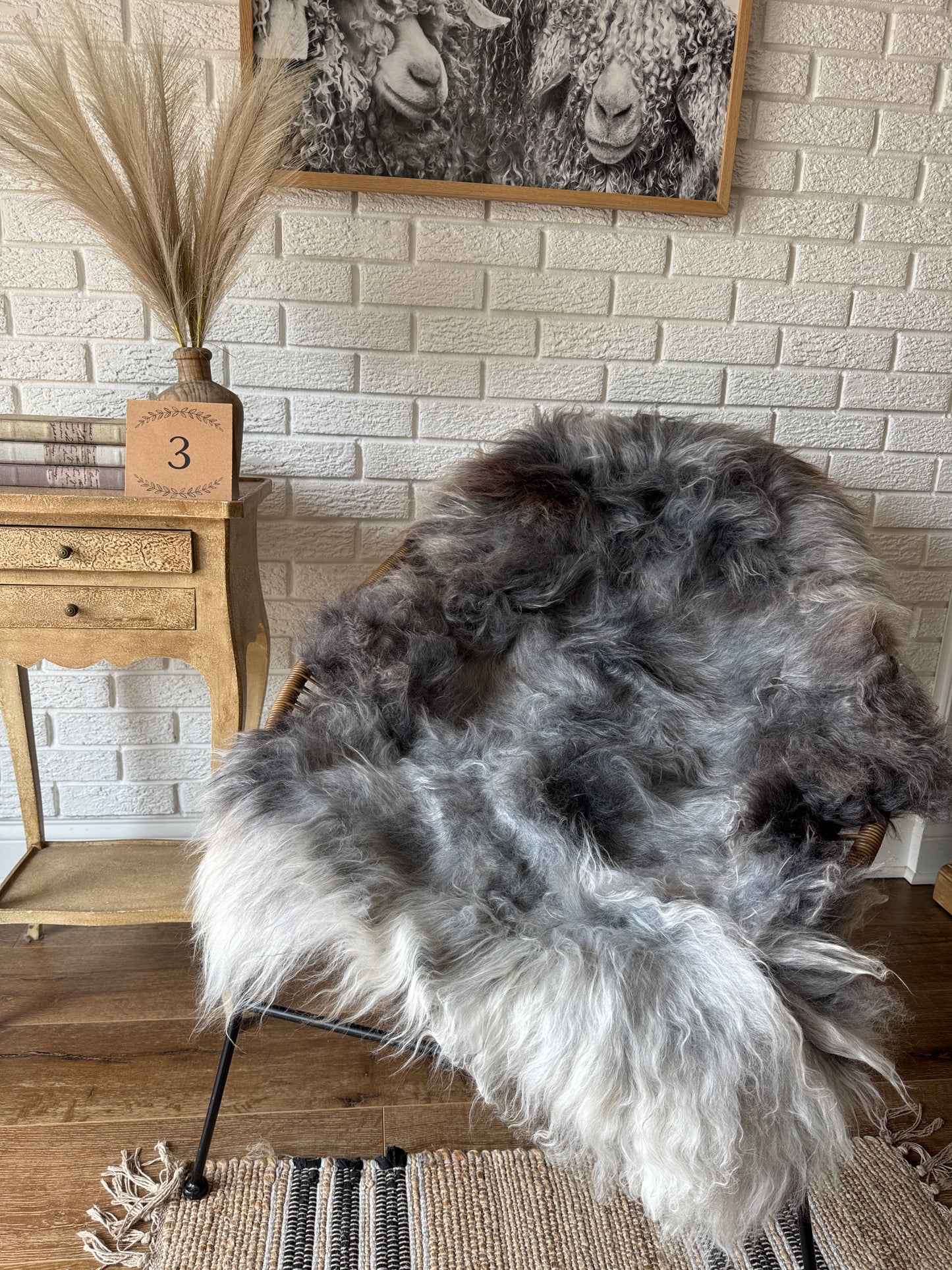 Follkee Rustic Icelandic Sheepskin Rug Throw Fur Rug Sheepskin Rug throw, natural sheepskin, real sheepskin rug, chair throw.MEL29