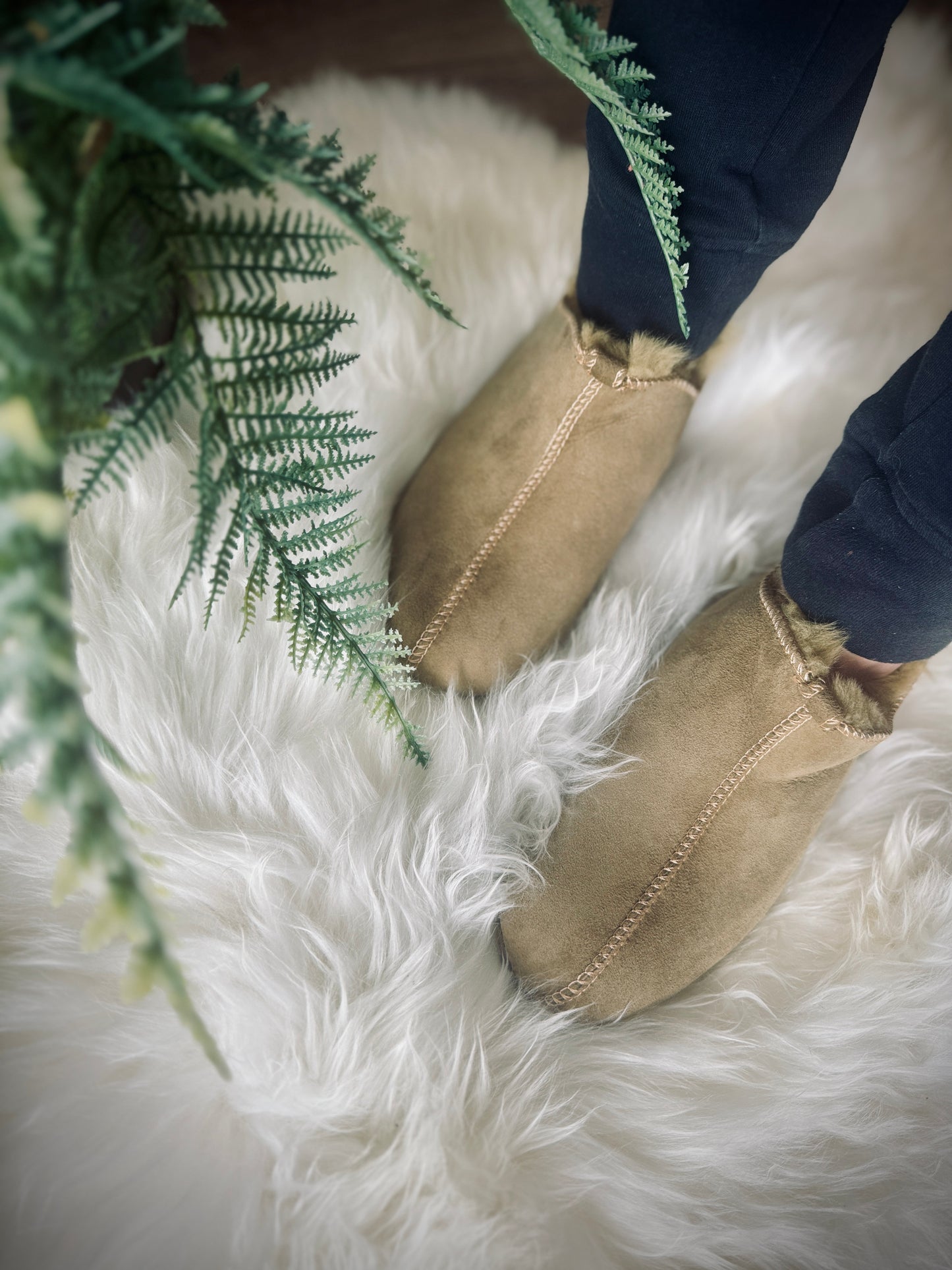 Natural Sheepskin Slippers with Leather Soles Earthy Green – Warm, Grounding, Eco-Friendly Comfort Handmade