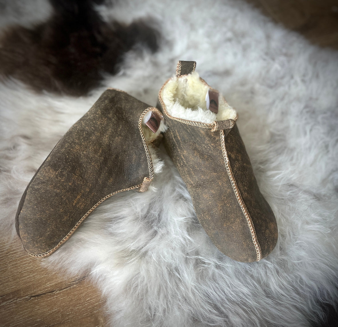 Follkee Slippers Bambosh Sheep Skin Wool Lined House Shoes Mens Slippers Womens Slippers Brown Deka Slippers Handcrafted