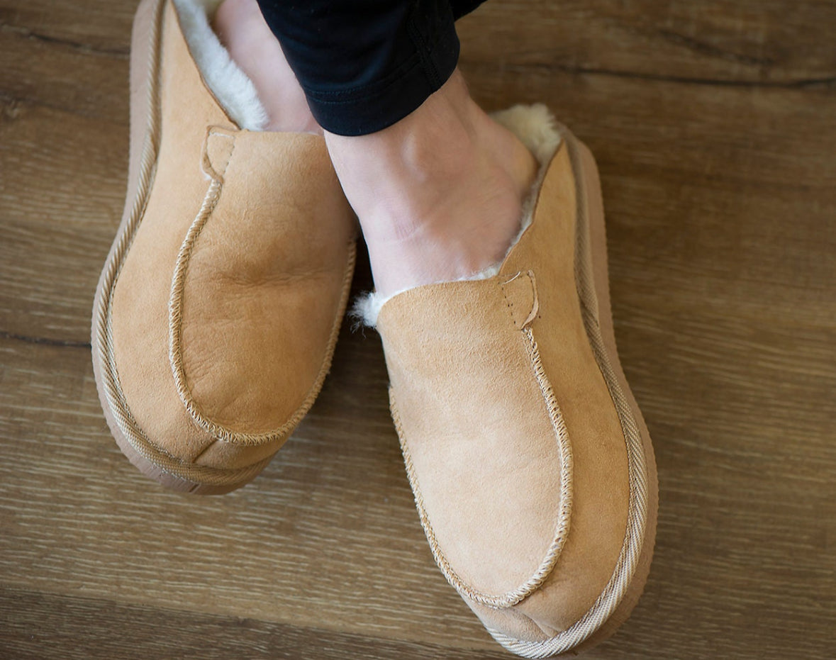 Sheepskin Merino Wool Slippers Men and Women House Shoes Slip On Slippers handmade comfort for winter