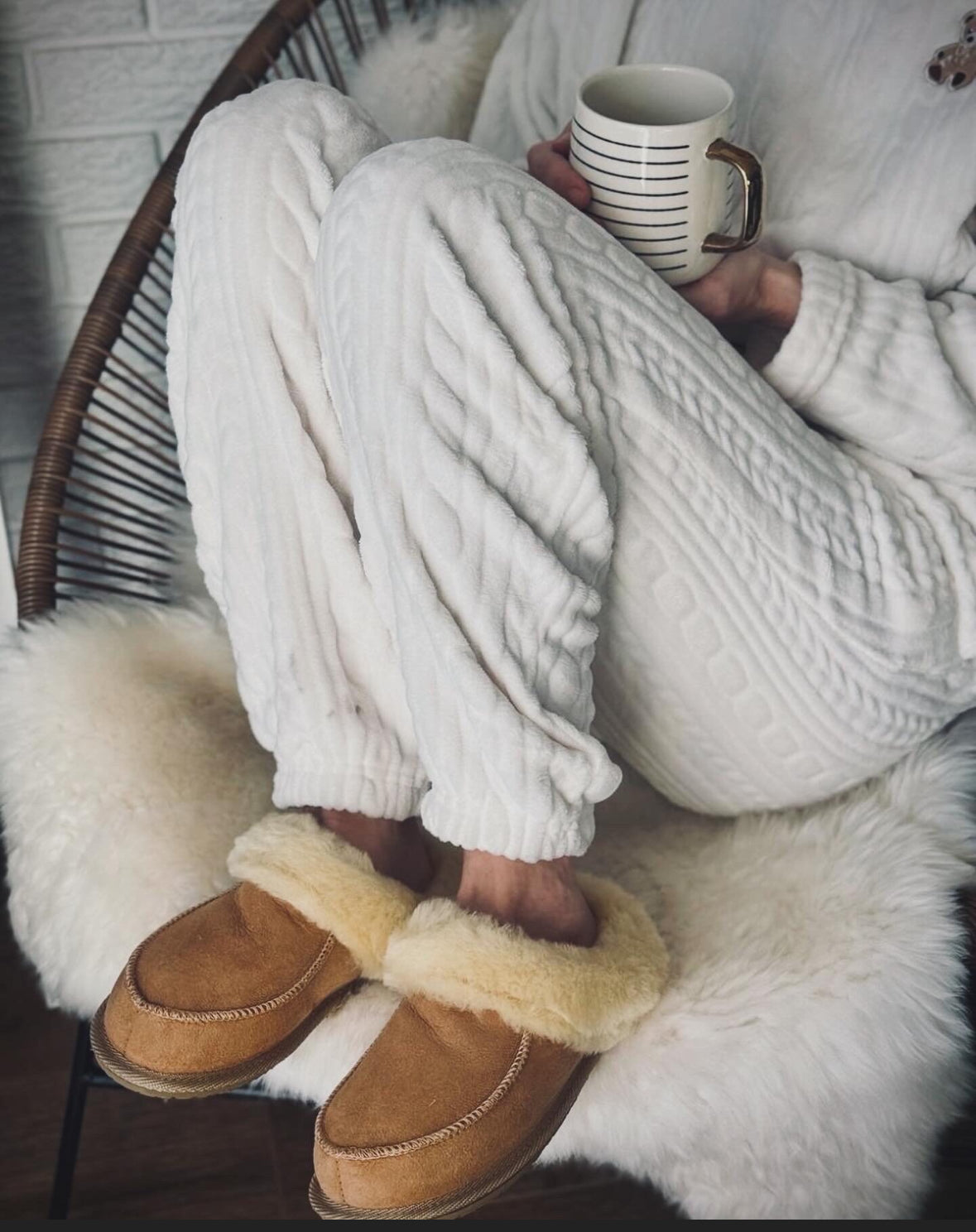 Follkee Women's Slippers Slip on Beige 100% Wool Leather Handcrafted Luxury
