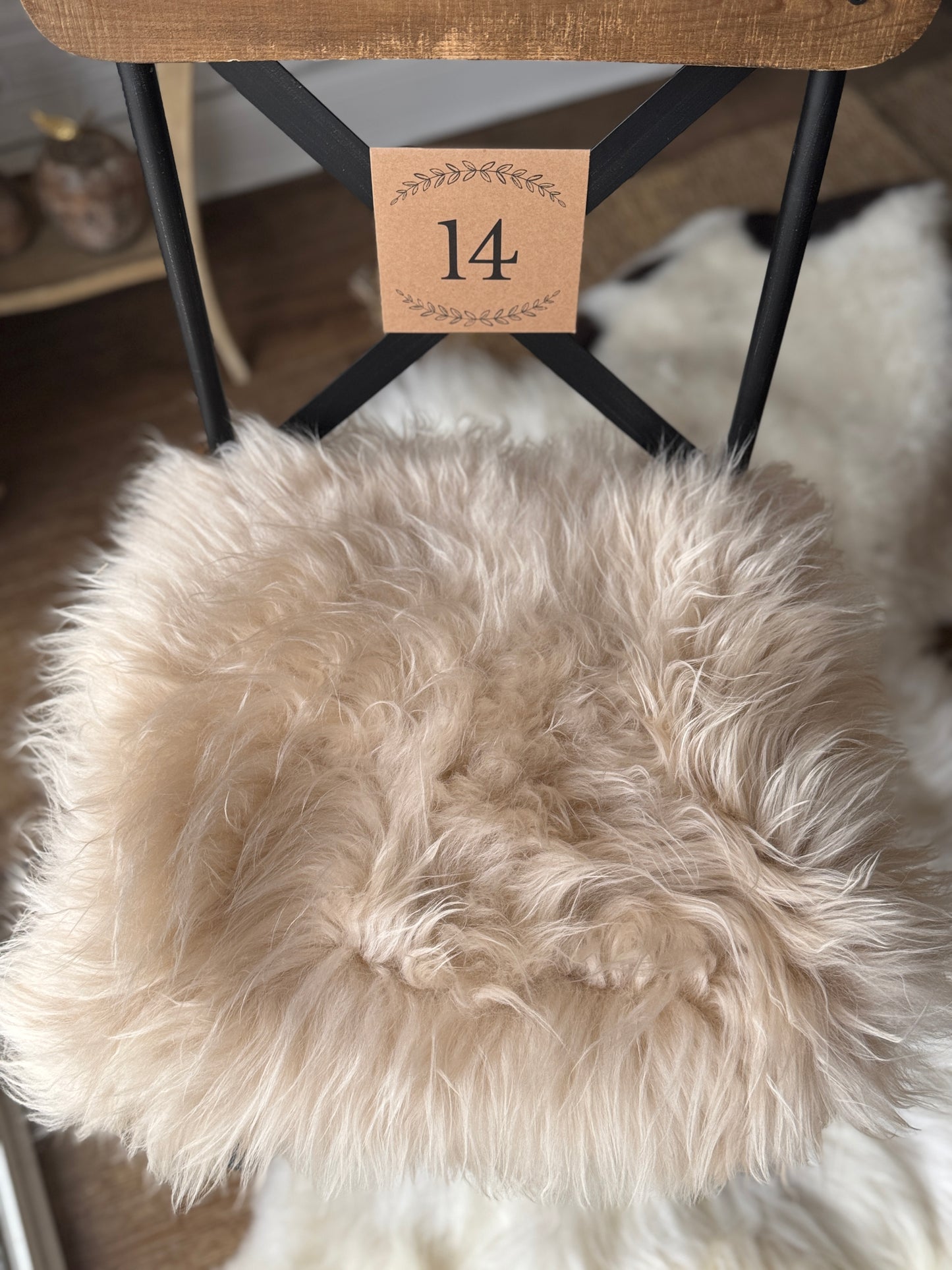 Eco-Friendly Sheepskin Mat – Calming Bed for Anxious Pets | Handmade Matt for Dogs and Cats