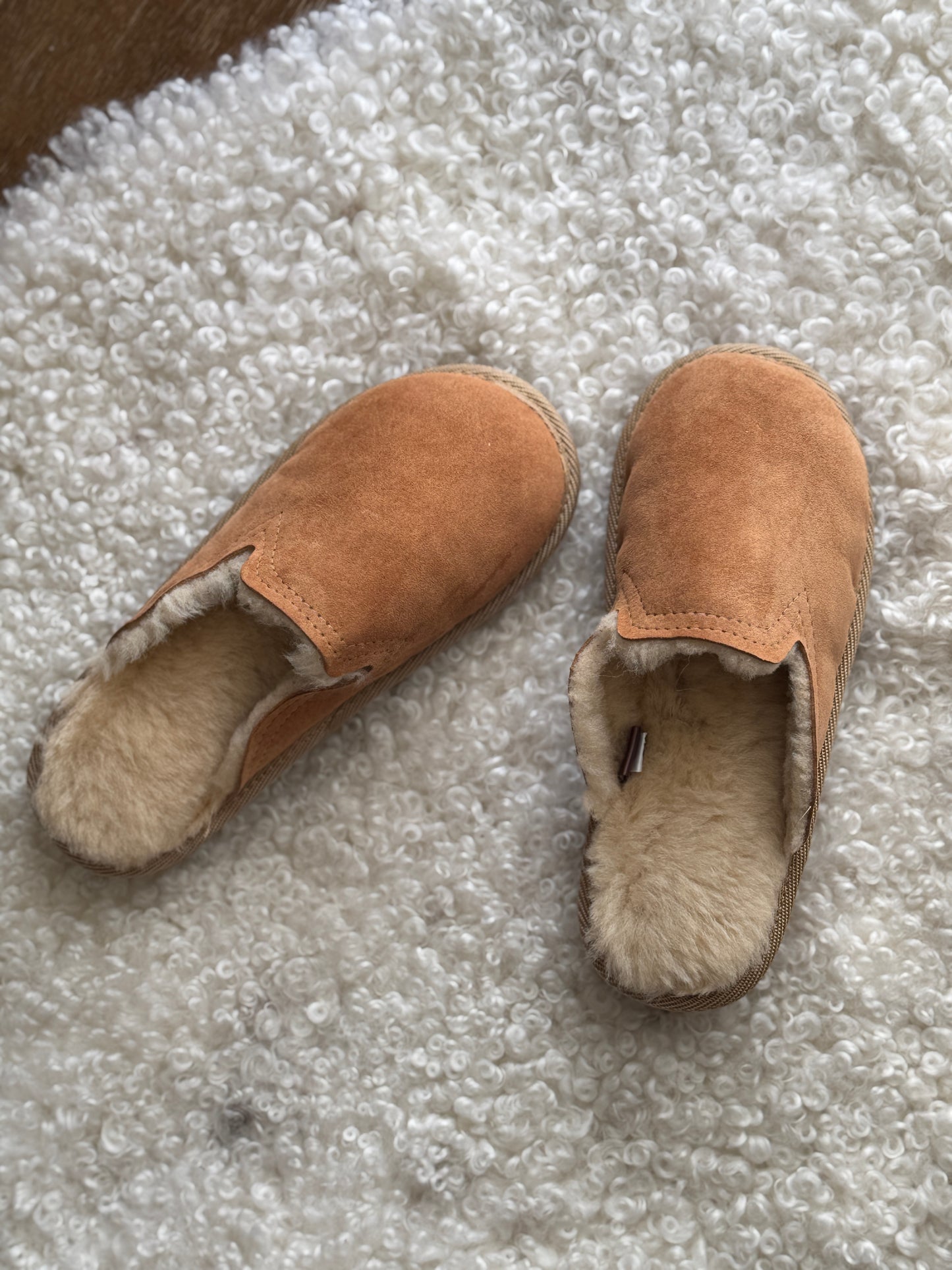Sheepskin Merino Wool Slippers Men and Women House Shoes Slip On Slippers handmade comfort for winter