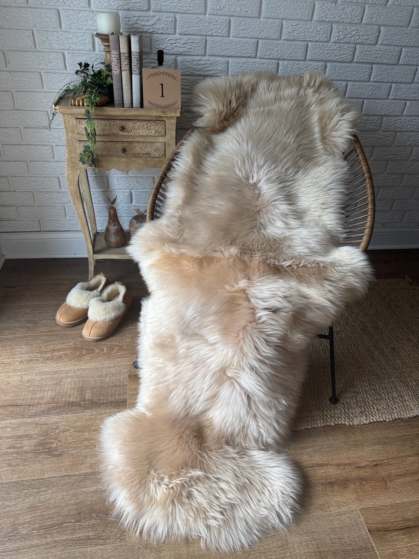 Follkee Natural Two‑Pelt Sheepskin Rug – Champagne Beige Icelandic & Australian Real Hide