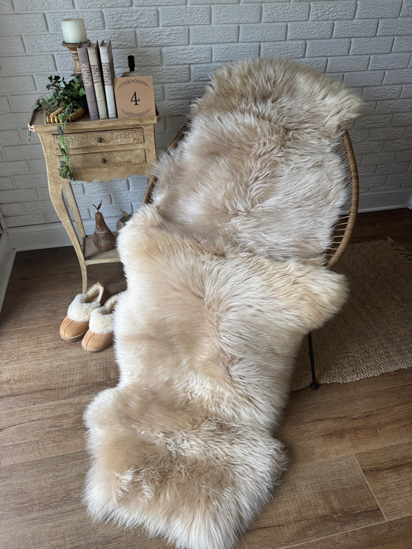 Follkee Natural Two‑Pelt Sheepskin Rug – Champagne Beige Icelandic & Australian Real Hide