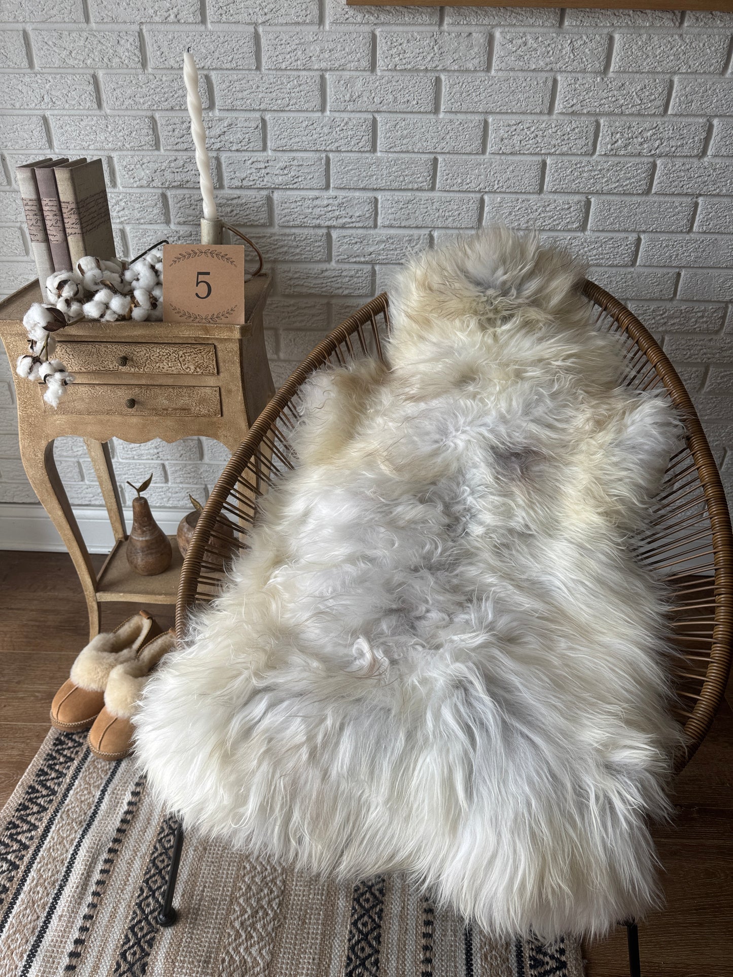 Follkee Rustic Icelandic Sheepskin Rug Throw Fur Rug Sheepskin Rug throw, natural sheepskin, real sheepskin rug, chair throw, all natural MEL40