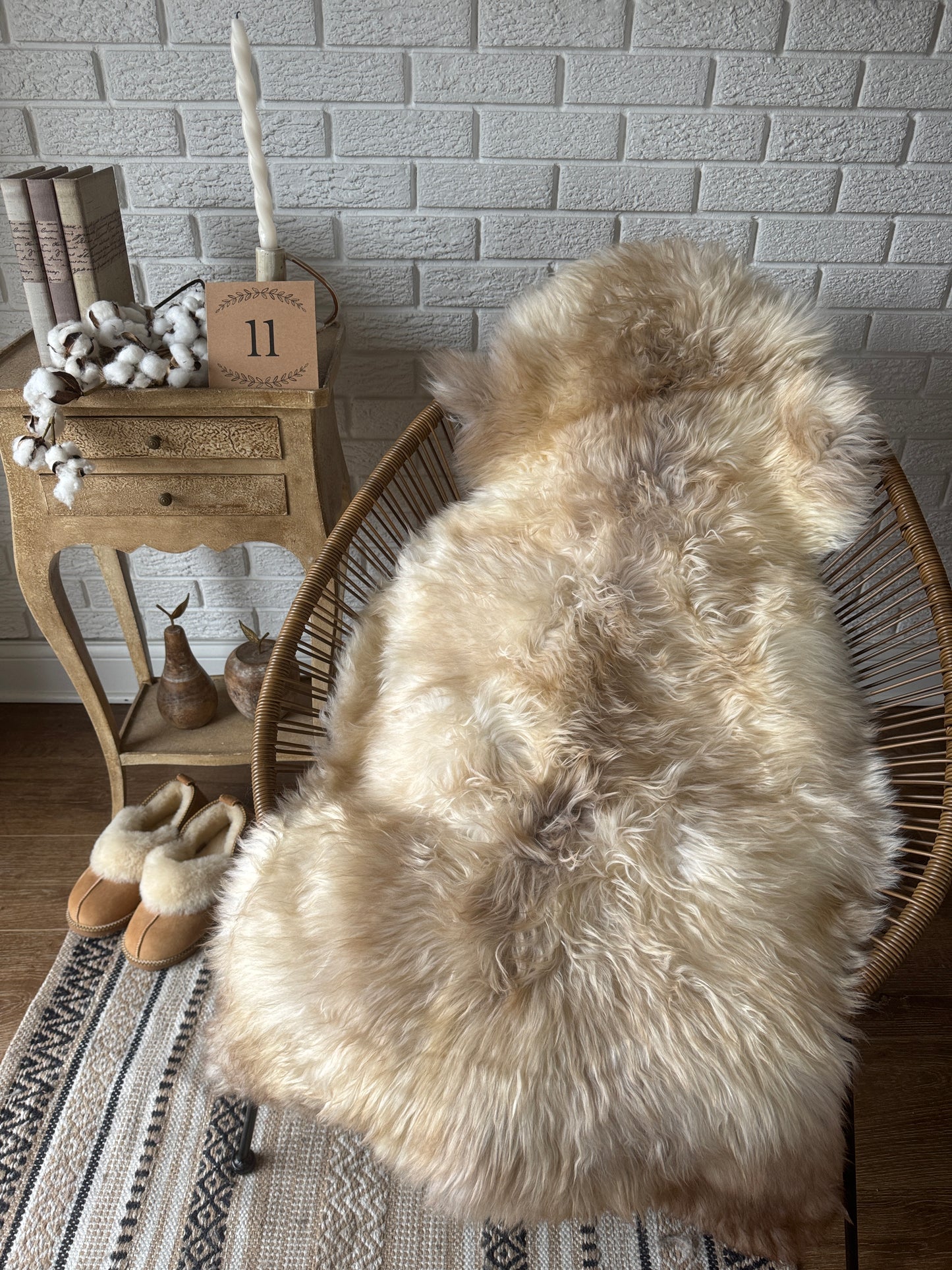Follkee Rustic Icelandic Sheepskin Rug Throw Fur Rug Sheepskin Rug throw, natural sheepskin, real sheepskin rug, chair throw, all natural MEL40