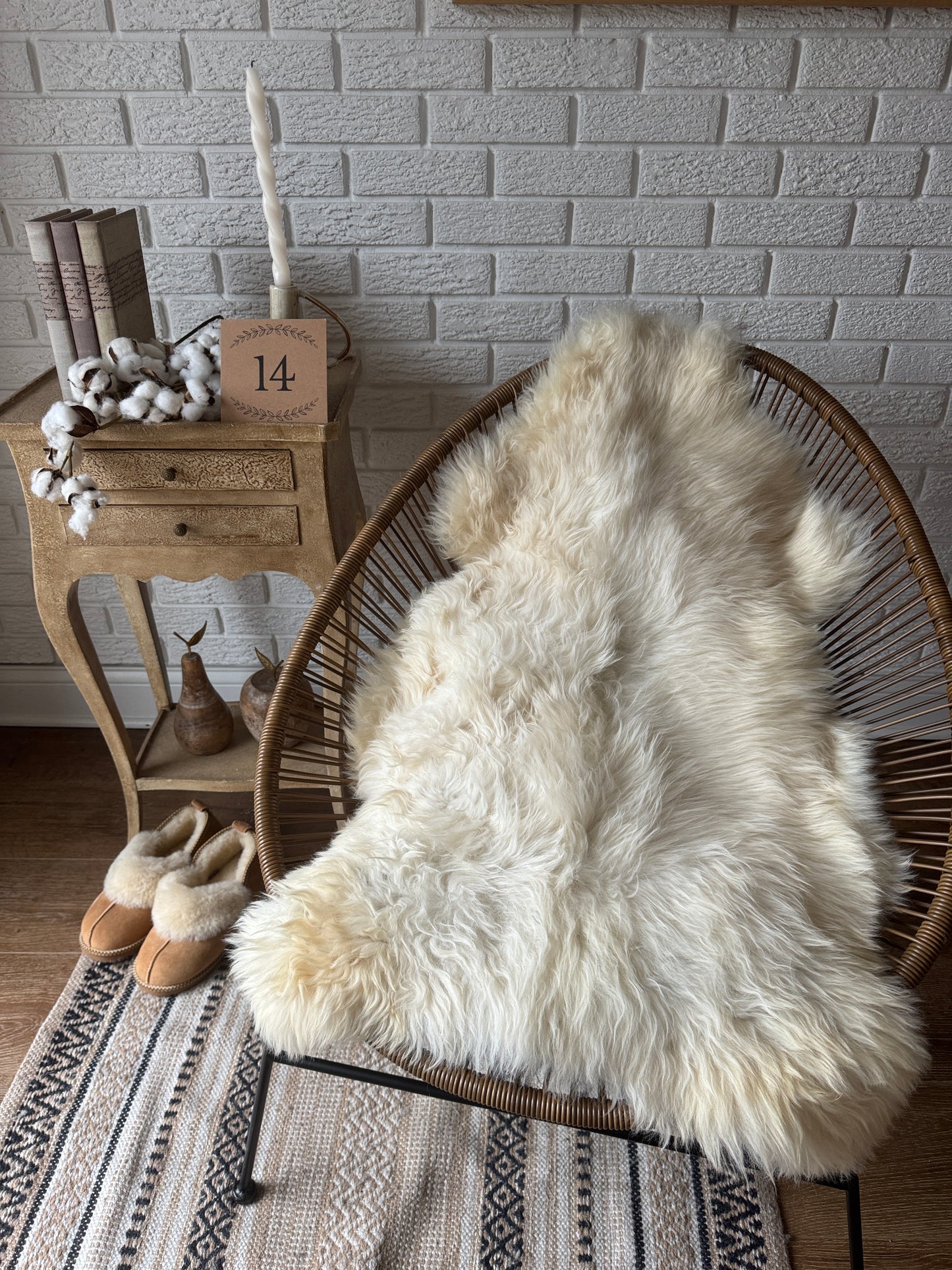 Follkee Rustic Icelandic Sheepskin Rug Throw Fur Rug Sheepskin Rug throw, natural sheepskin, real sheepskin rug, chair throw, all natural MEL40