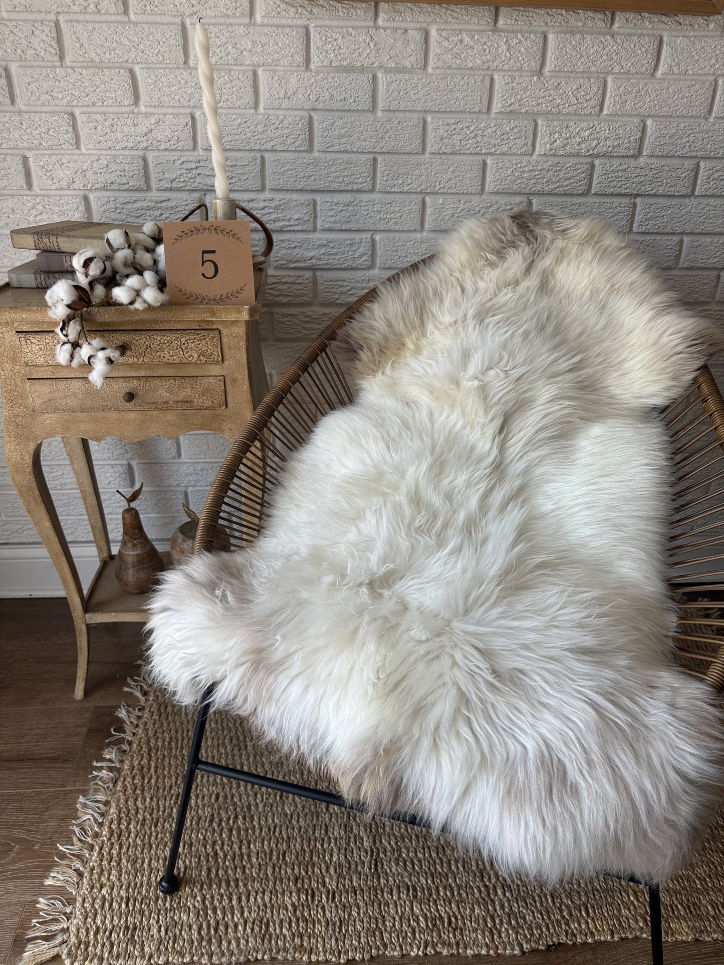 Follkee Rustic Icelandic Sheepskin Rug Throw Fur Rug Sheepskin Rug throw, natural sheepskin, real sheepskin rug, chair throw, all natural MEL41