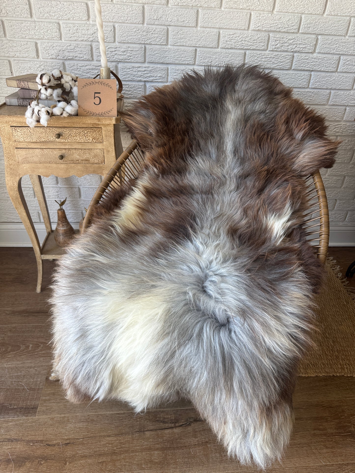 Follkee Rustic Icelandic Sheepskin Rug Throw Fur Rug Sheepskin Rug throw, natural sheepskin, real sheepskin rug, chair throw, all natural MEL42