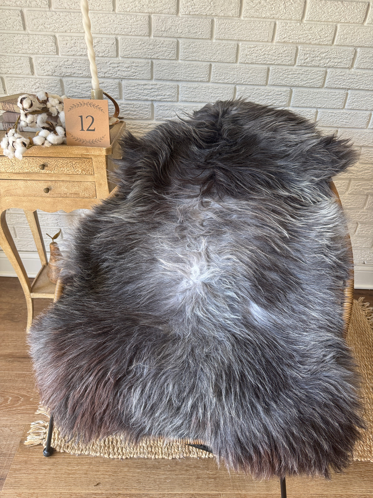 Follkee Rustic Icelandic Sheepskin Rug Throw Fur Rug Sheepskin Rug throw, natural sheepskin, real sheepskin rug, chair throw, all natural MEL42