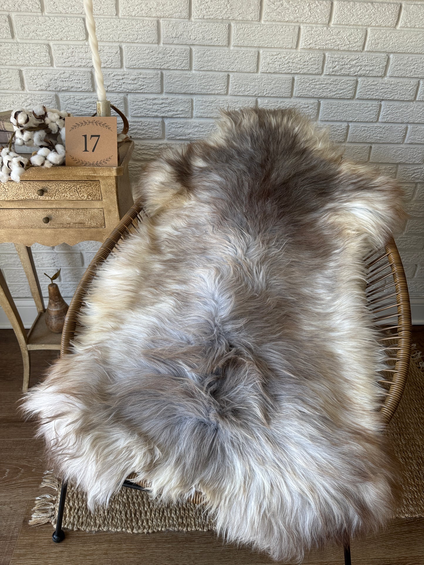 Follkee Rustic Icelandic Sheepskin Rug Throw Fur Rug Sheepskin Rug throw, natural sheepskin, real sheepskin rug, chair throw, all natural MEL42