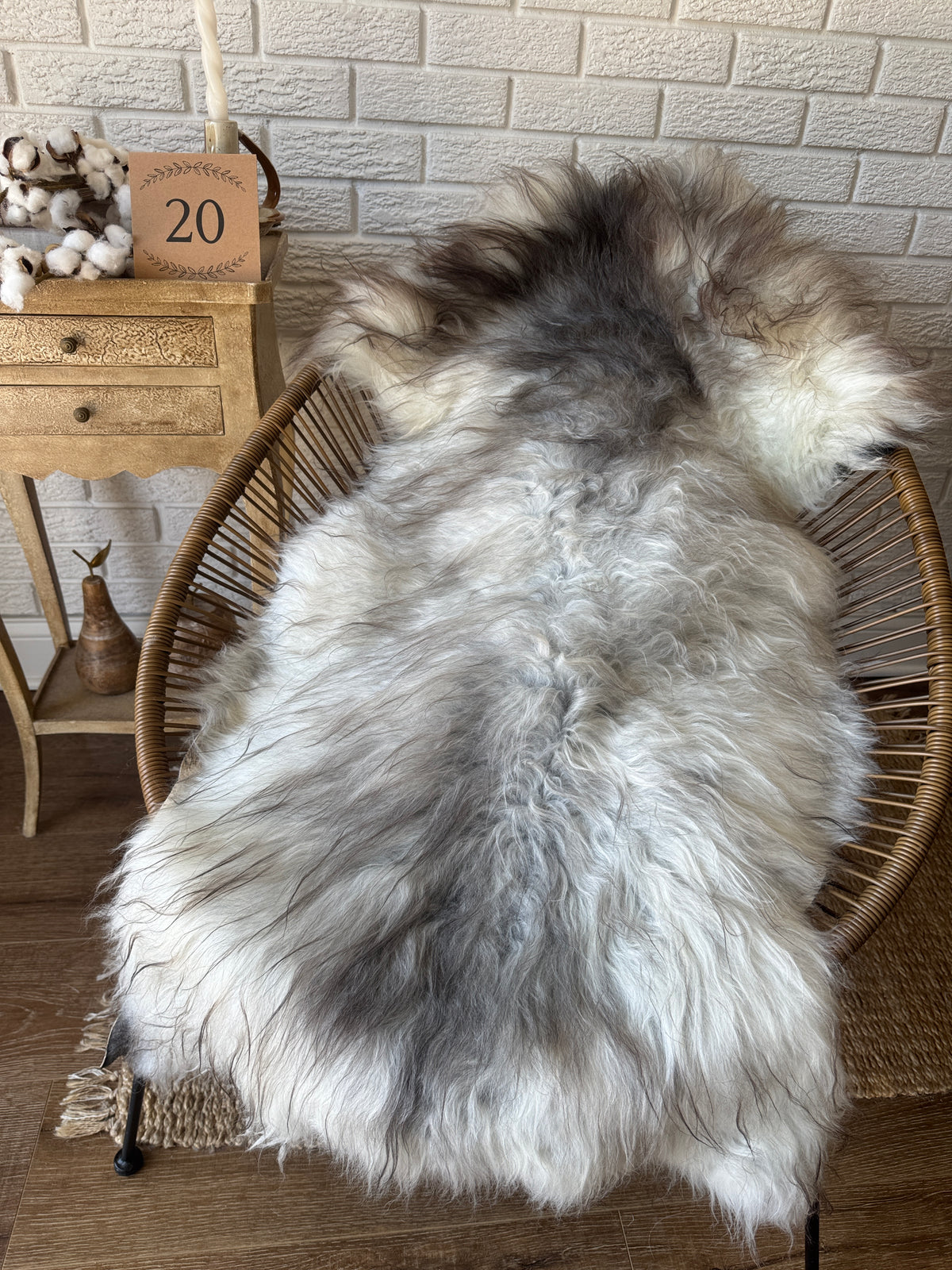 Follkee Rustic Icelandic Sheepskin Rug Throw Fur Rug Sheepskin Rug throw, natural sheepskin, real sheepskin rug, chair throw, all natural MEL42