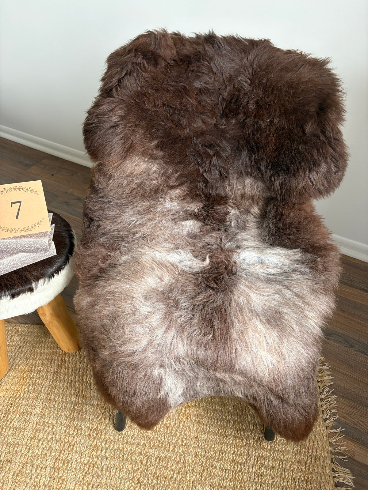 Natural Melerade Sheepskin Rug – Premium Genuine Sheepskin, Ultra Soft Wool Throw, Scandinavian Home Decor MEL44