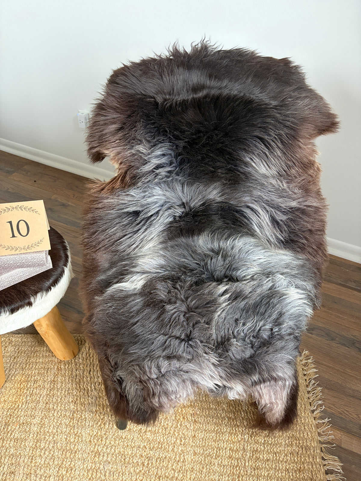 Natural Melerade Sheepskin Rug – Premium Genuine Sheepskin, Ultra Soft Wool Throw, Scandinavian Home Decor MEL44
