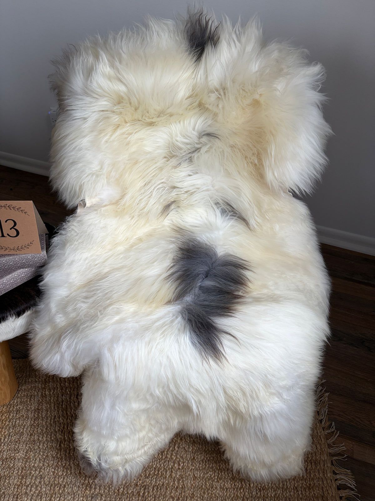Natural Melerade Sheepskin Rug – Premium Genuine Sheepskin, Ultra Soft Wool Throw, Scandinavian Home Decor MEL44