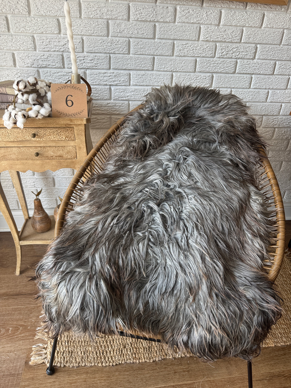 🐑 Beautiful Genuine Gotland Sheepskin Rug — Long Wool 2–3"+, Organic & Sustainable GD1