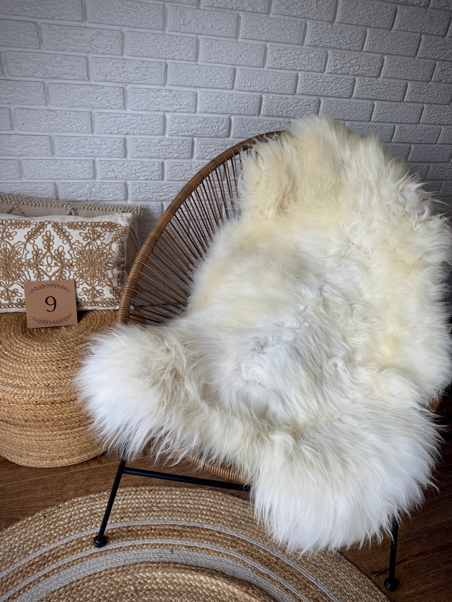 Barts Special 1 Sheepskin Rug Tones of White and Ivory White