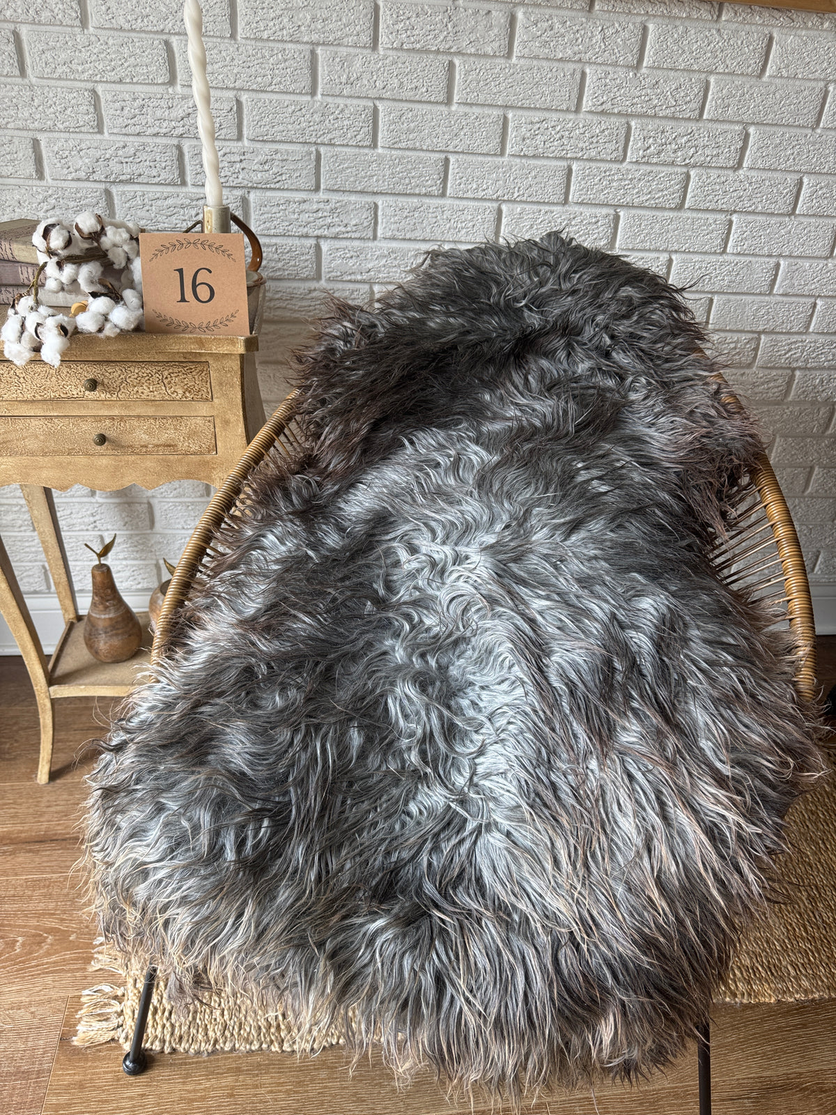🐑 Beautiful Genuine Gotland Sheepskin Rug — Long Wool 2–3"+, Organic & Sustainable GD1