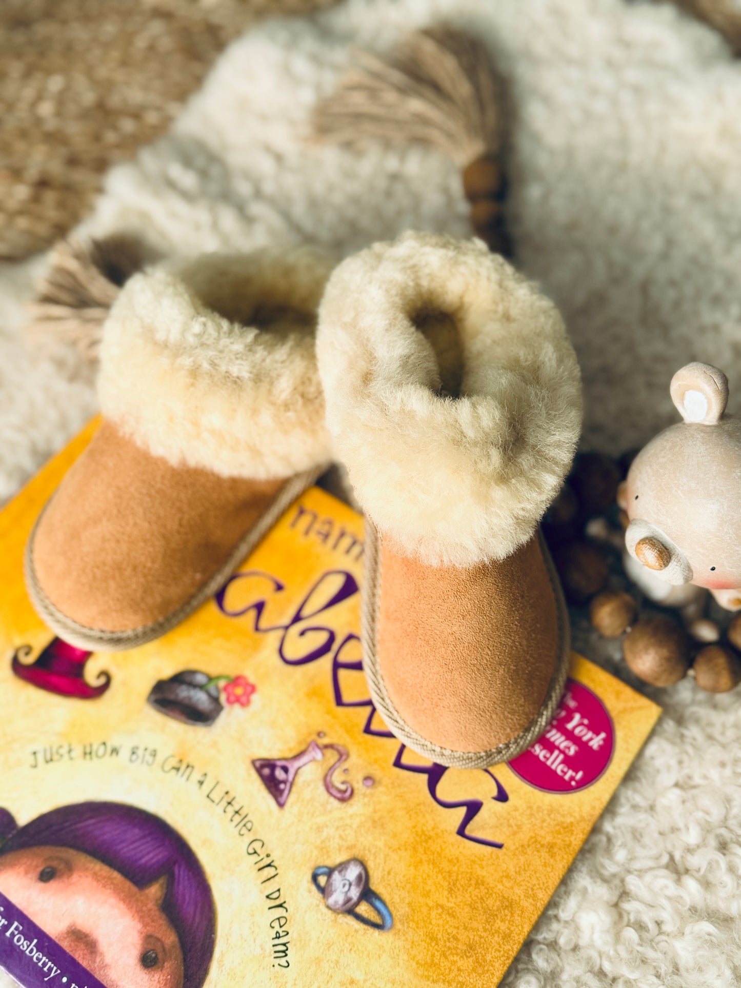 Follkee Kids Slip-on BAMBI Sheep Skin Merino Wool Slippers House Shoes Beige Slippers Leather Barefoot Grounding