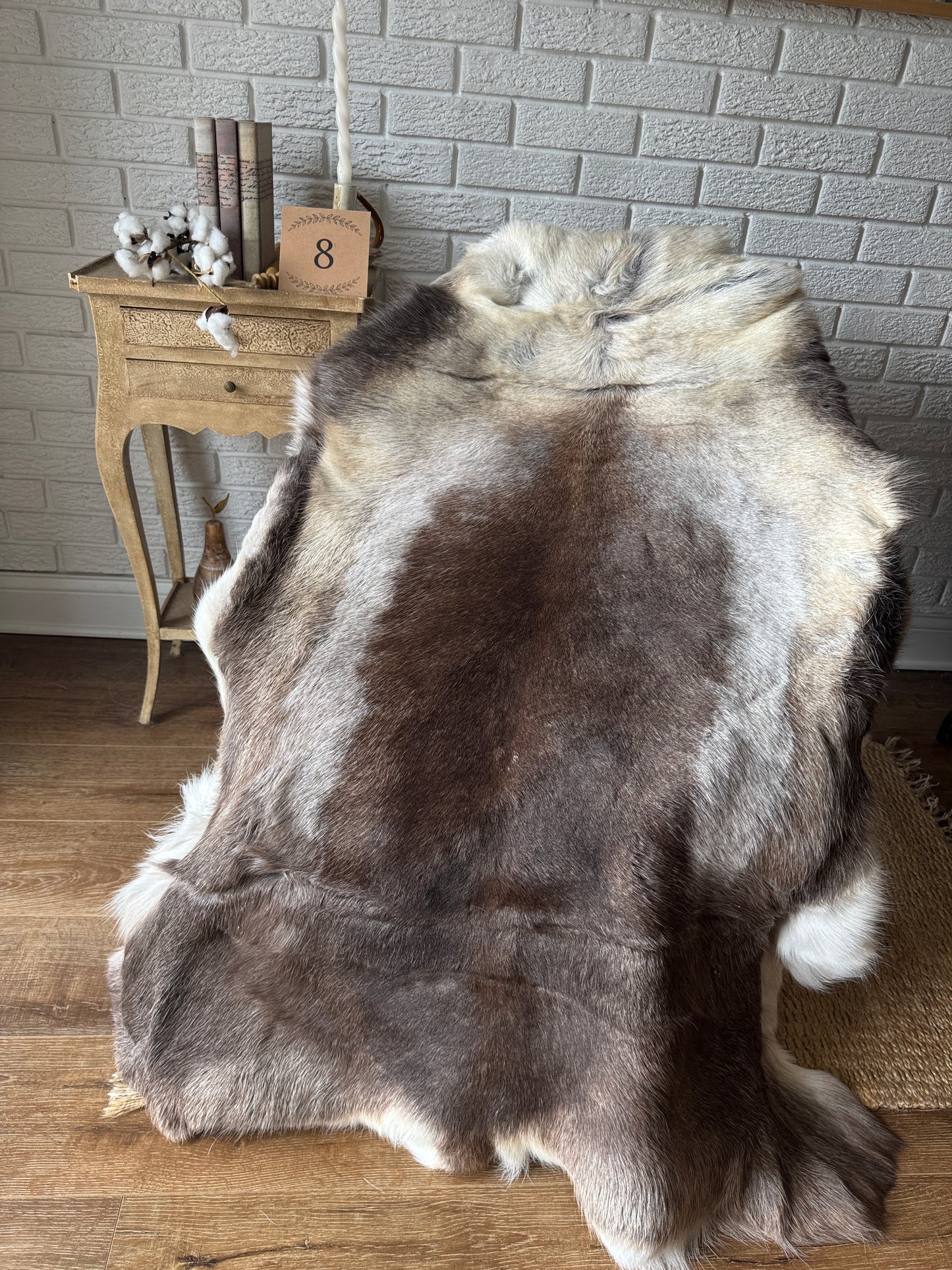 Authentic Reindeer Hide – Luxuriously Large with Natural Dark Markings | Natural Rug REN