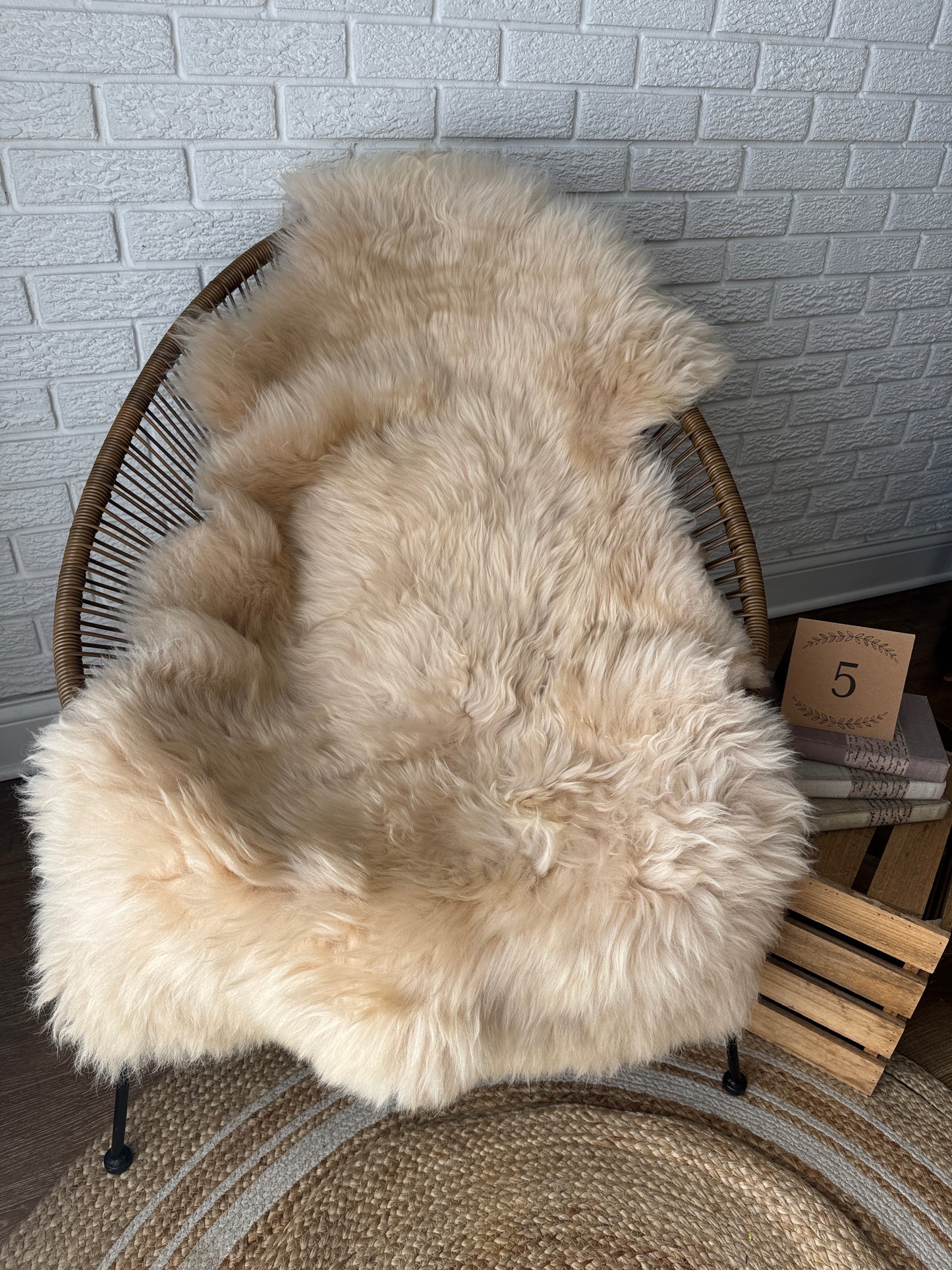 Follkee Sheepskin Rug, Throw Fur Rug, Carmel, Champagne, Beige Taupe, Short wool