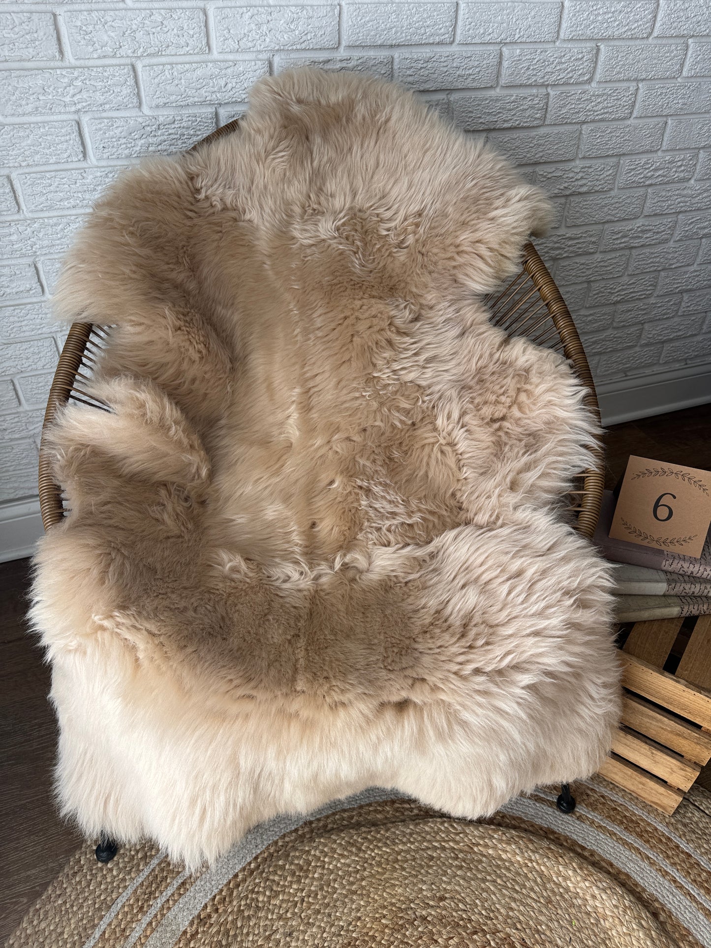 Follkee Sheepskin Rug, Throw Fur Rug, Carmel, Champagne, Beige Taupe, Short wool