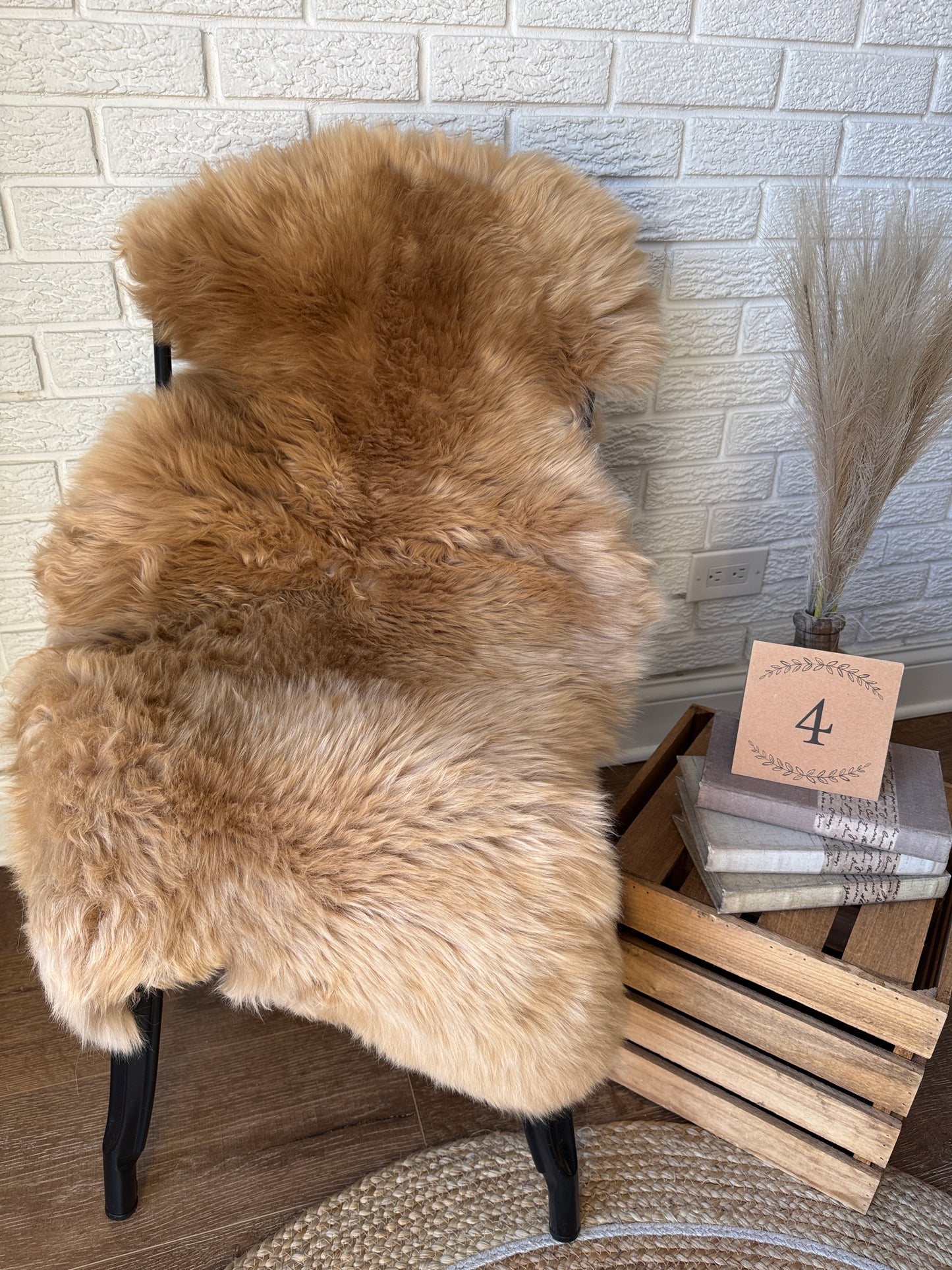 Follkee Sheepskin Rug, Throw Fur Rug, Carmel, Champagne, Beige Taupe, Short wool