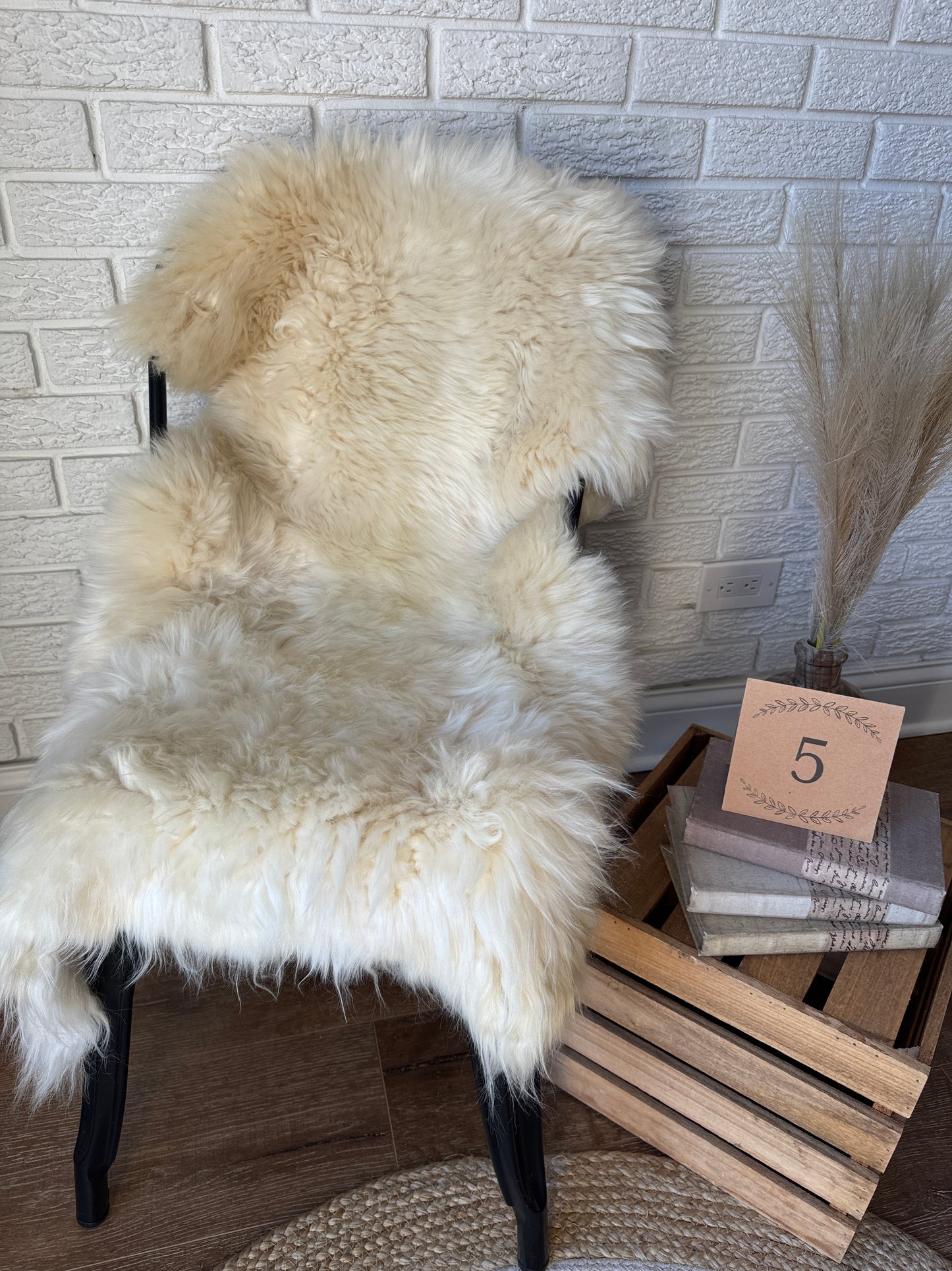 Follkee Sheepskin Rug, Throw Fur Rug, Carmel, Champagne, Beige Taupe, Short wool