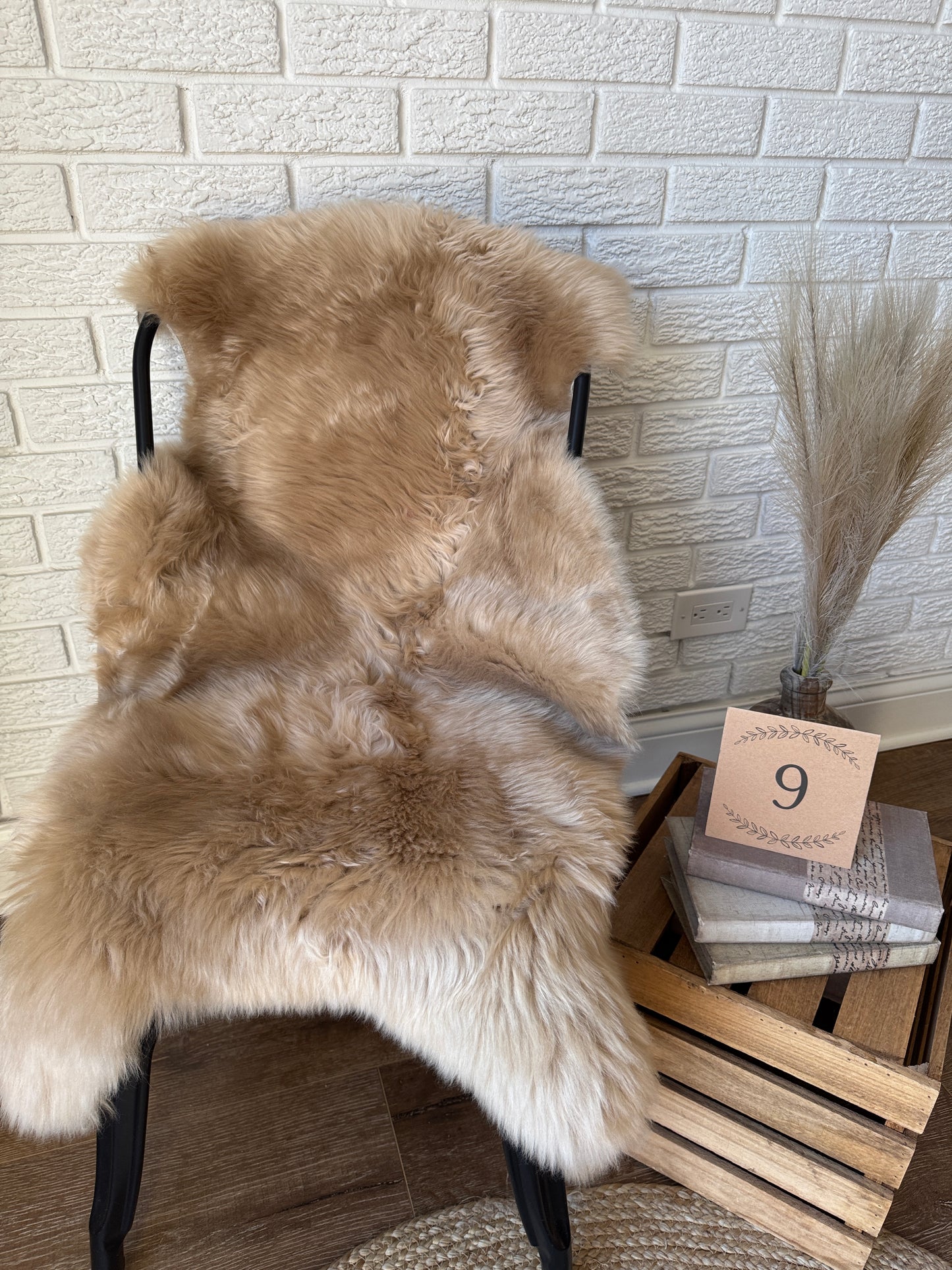 Follkee Sheepskin Rug, Throw Fur Rug, Carmel, Champagne, Beige Taupe, Short wool