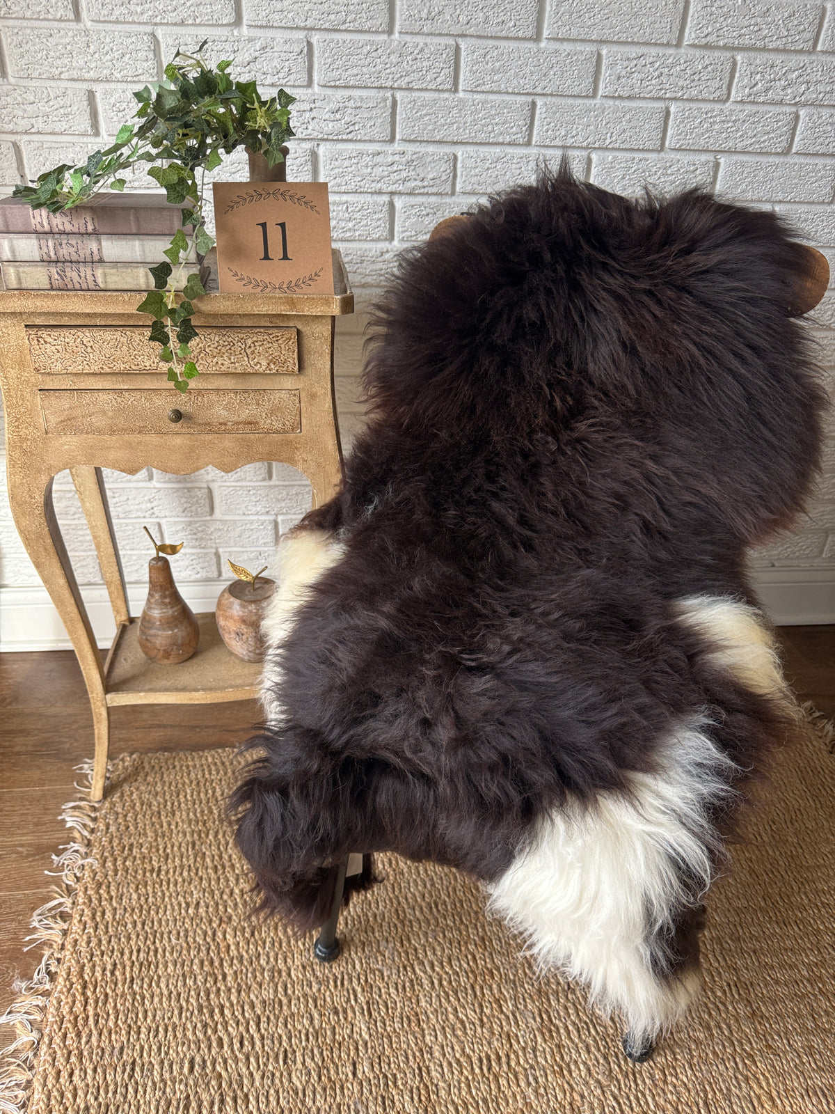 Follkee Jakob Sheepskin • Natural Patterned Wool Pelt • Hand‑Selected Ultra Soft Short & Long Wool