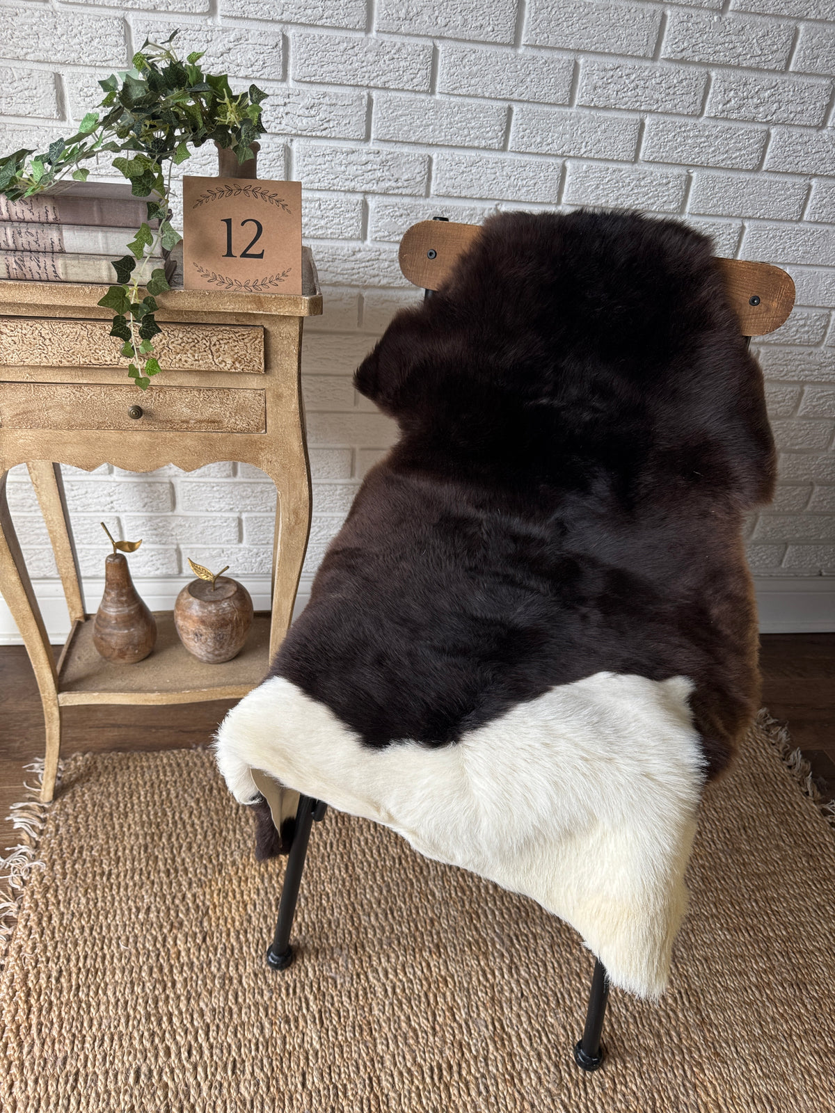 Follkee Jakob Sheepskin • Natural Patterned Wool Pelt • Hand‑Selected Ultra Soft Short & Long Wool