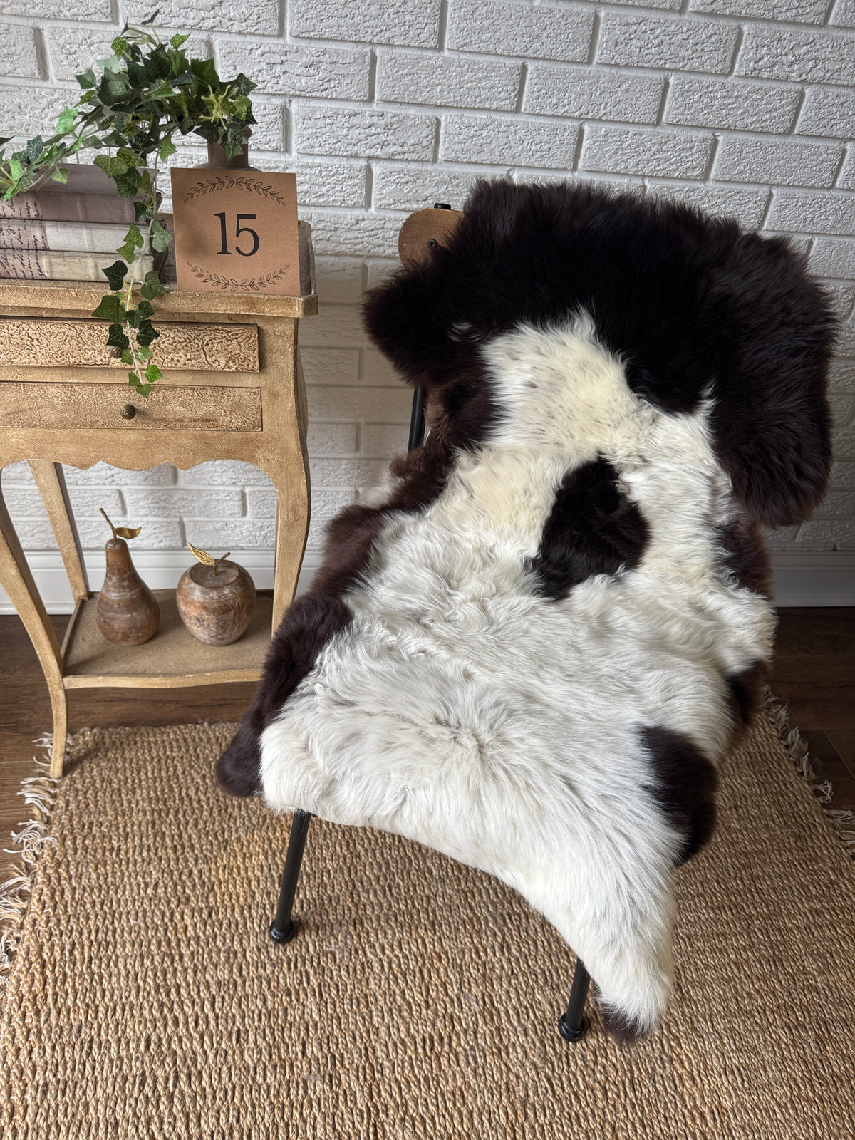 Follkee Jakob Sheepskin • Natural Patterned Wool Pelt • Hand‑Selected Ultra Soft Short & Long Wool