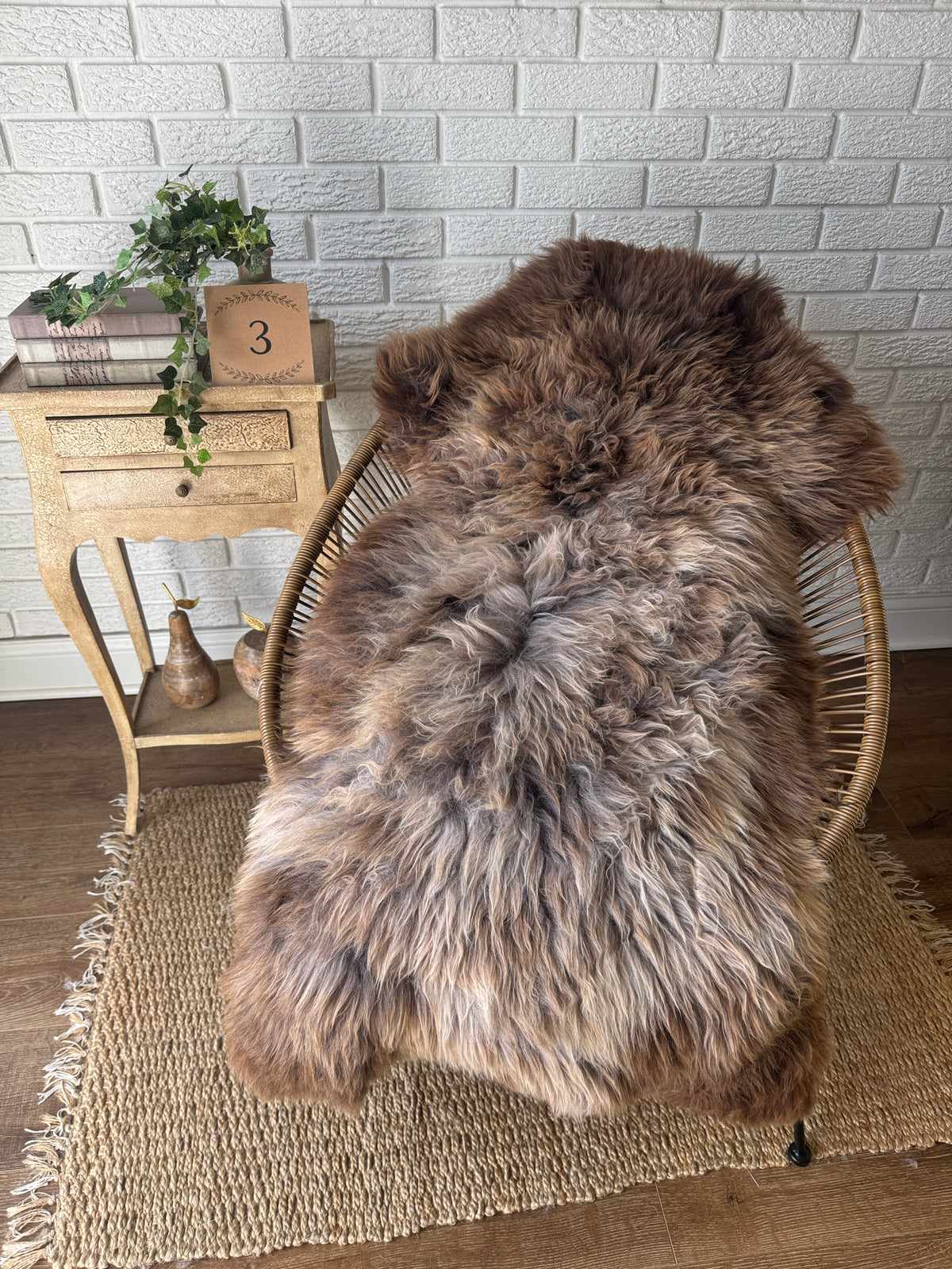 Follkee Brown Sheepskin • Cappuccino Latte Espresso Shades • Ultra Soft Natural Wool Pelt