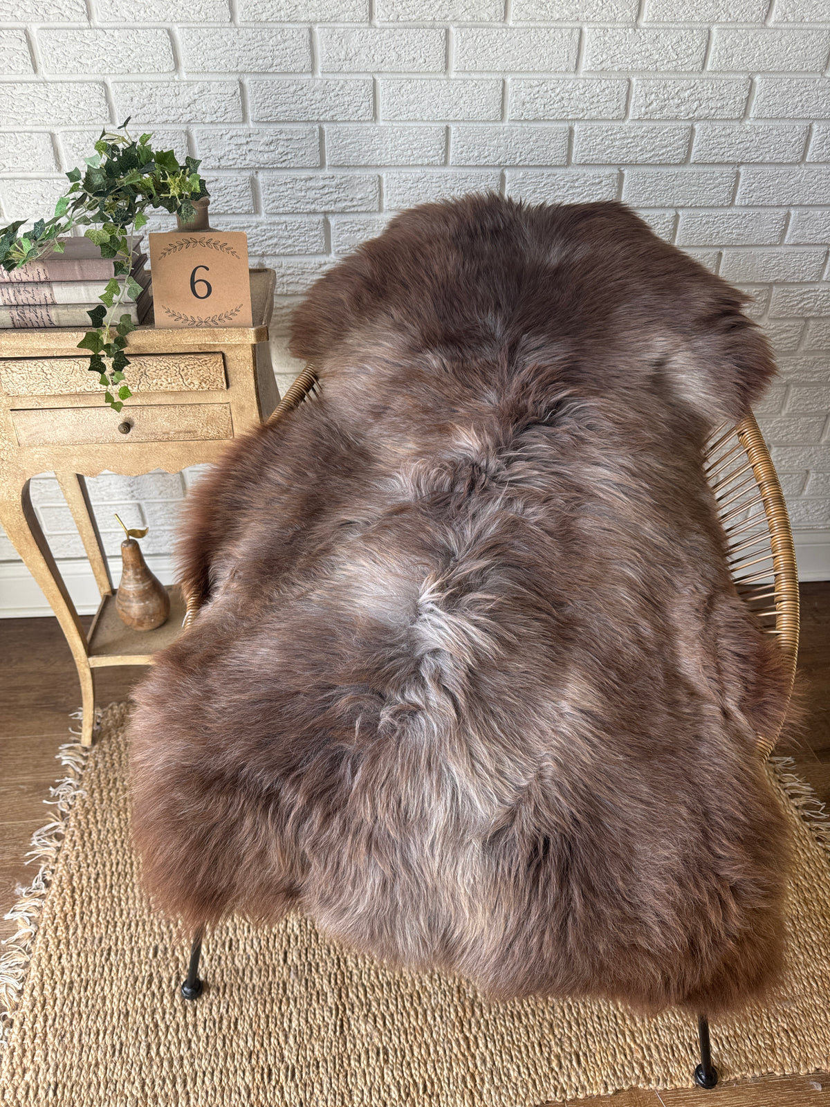 Follkee Brown Sheepskin • Cappuccino Latte Espresso Shades • Ultra Soft Natural Wool Pelt