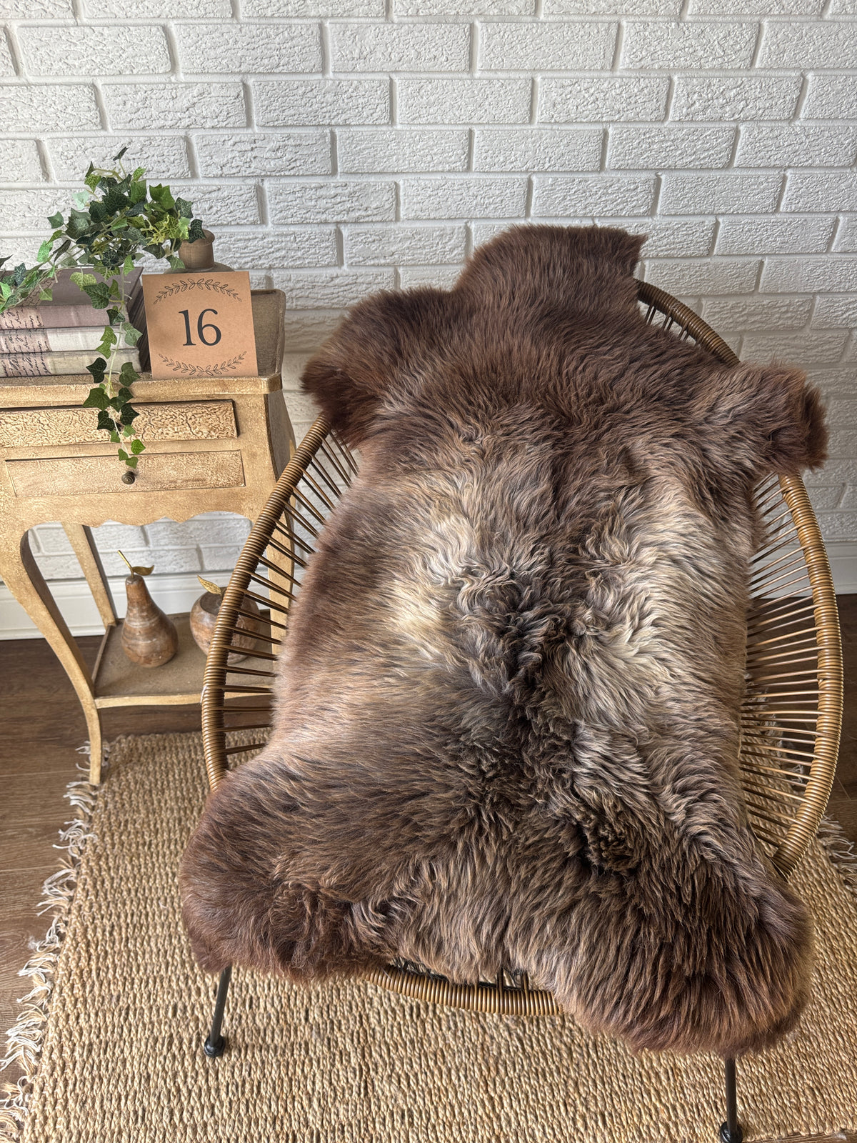 Follkee Brown Sheepskin • Cappuccino Latte Espresso Shades • Ultra Soft Natural Wool Pelt