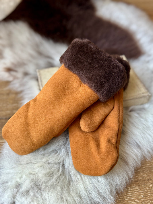 Follkee Handmade Sheepskin Mittens – Sustainable, Stylish & Warm| Unisex | Merino Wool |100% Natural