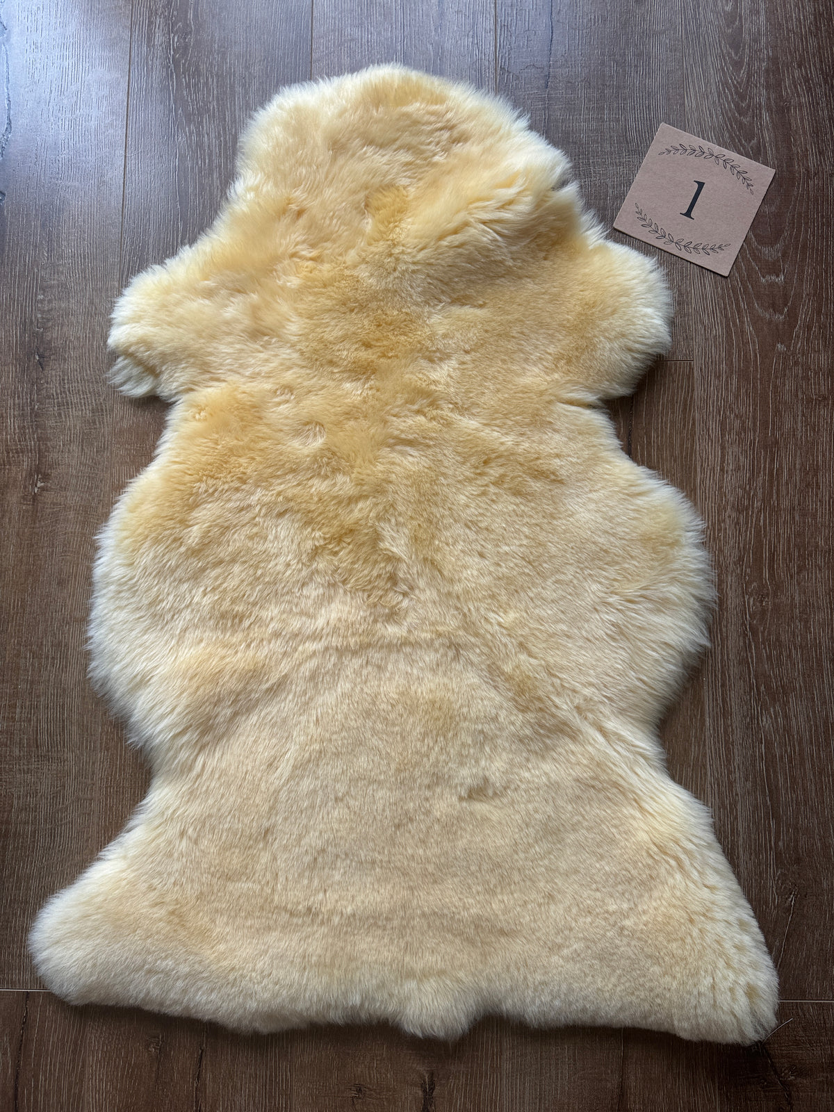 Therapeutic Sheepskin, Organic Relugan Sheepskin Mat – Natural, Hypoallergenic Short Wool
