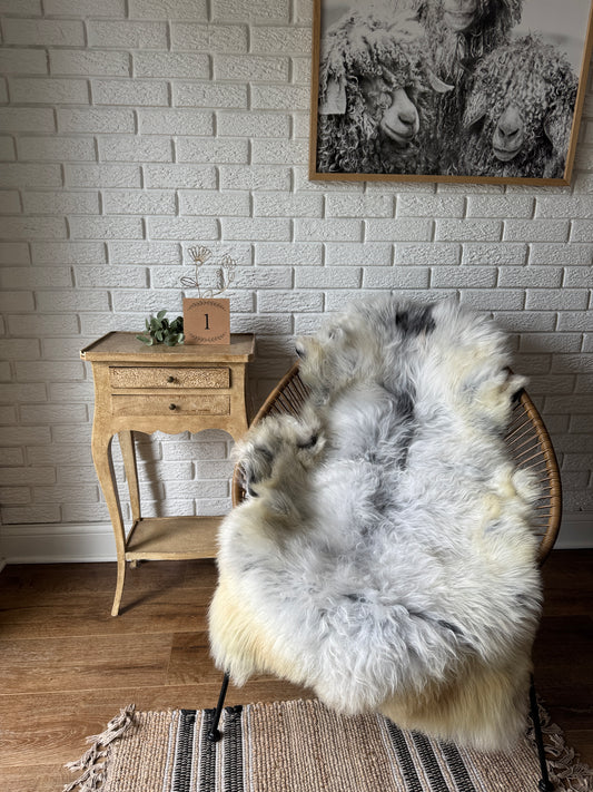 Follkee Icelandic Sheepskin Rug Throw Fur Rug Sheepskin Rug throw, natural sheepskin, real sheepskin rug, chair throw, genuine leather rug, MEL27
