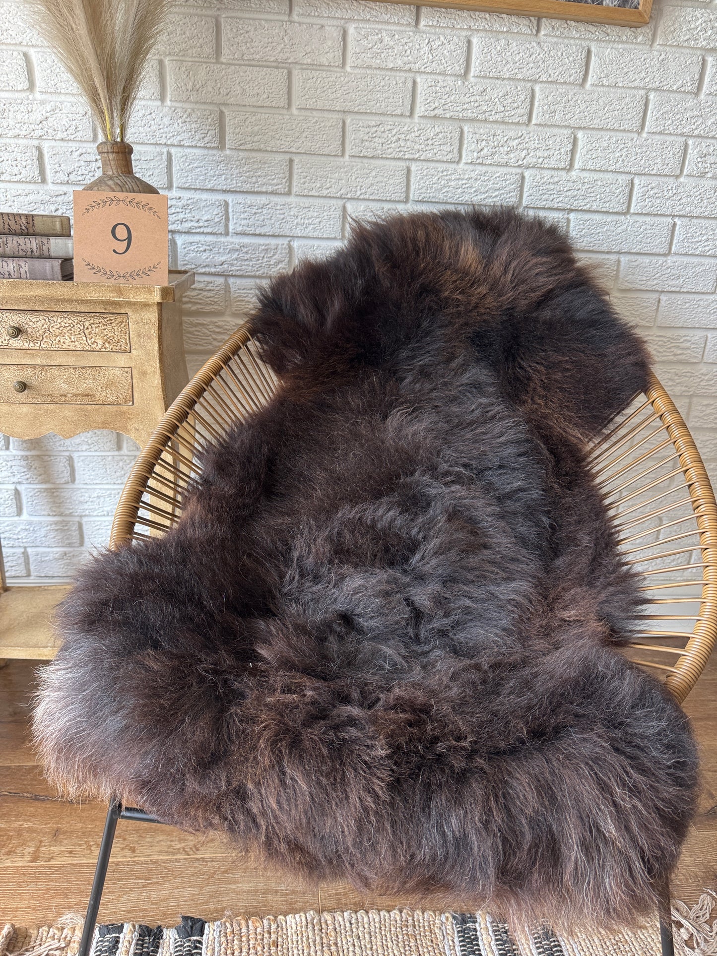 Follkee Rustic Icelandic Sheepskin Rug Throw Fur Rug Sheepskin Rug throw, natural sheepskin, real sheepskin rug, chair throw, all natural MEL32