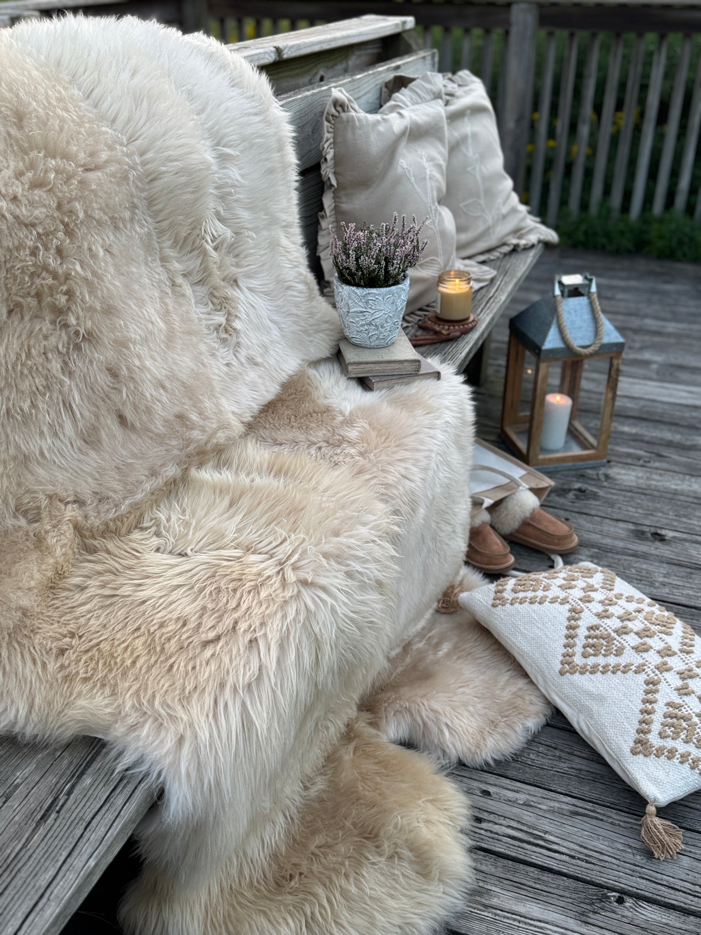 Follkee Sheepskin, Champagne Icelandic Sheepskin, sheepskin rug throw, natural sheepskin, real sheepskin rug