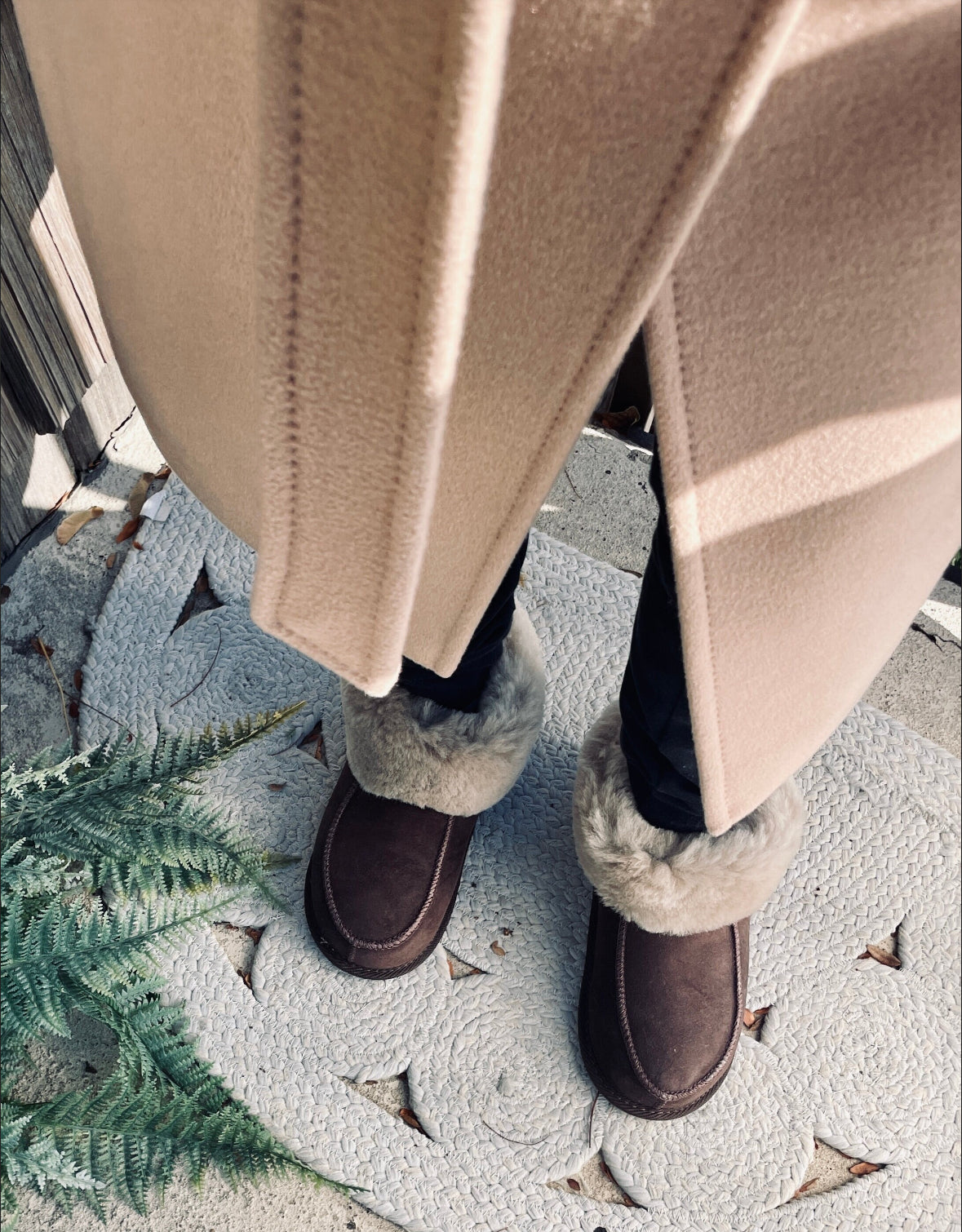 Follkee Slippers 100% Sheep Skin Wool Lined Handcrafted Sustainable Brown