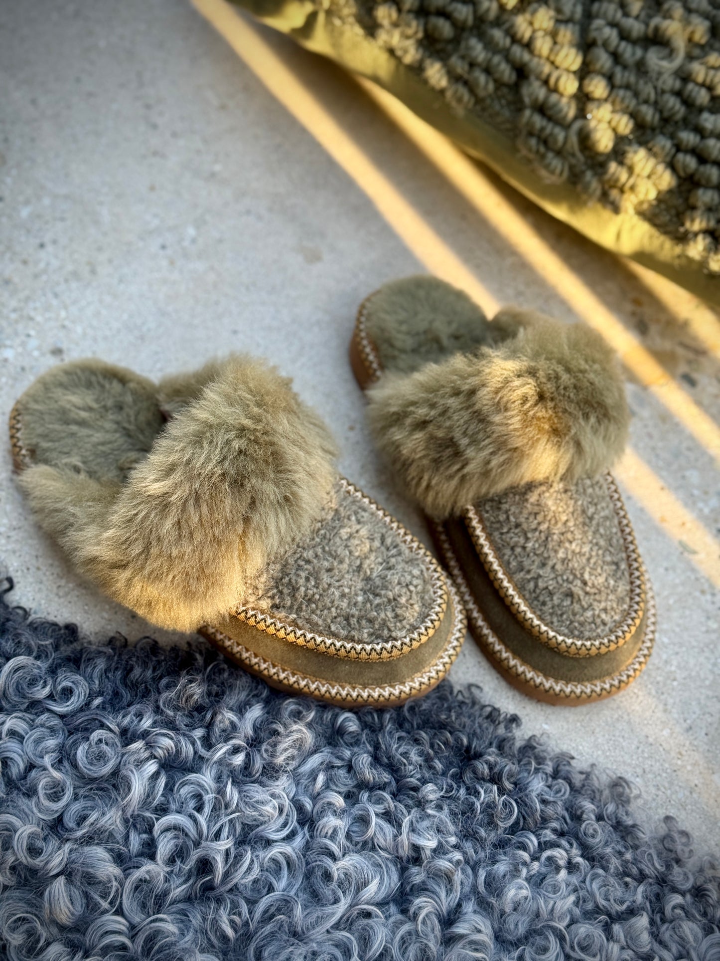 Sheepskin Merino Wool Slippers Men and Women House Shoes Slip On Slippers handmade comfort for winter - BETTI RUNO